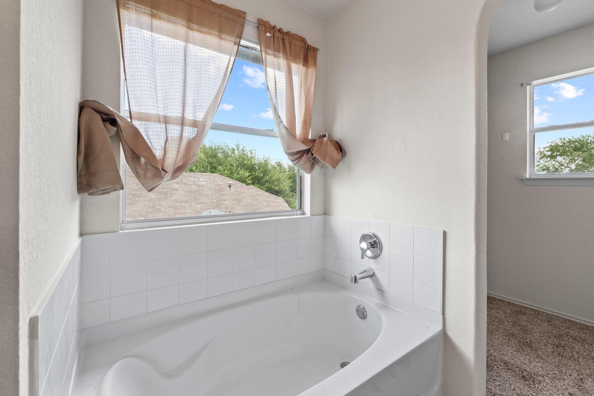 4608 Acers Ln, Austin, TX 78725