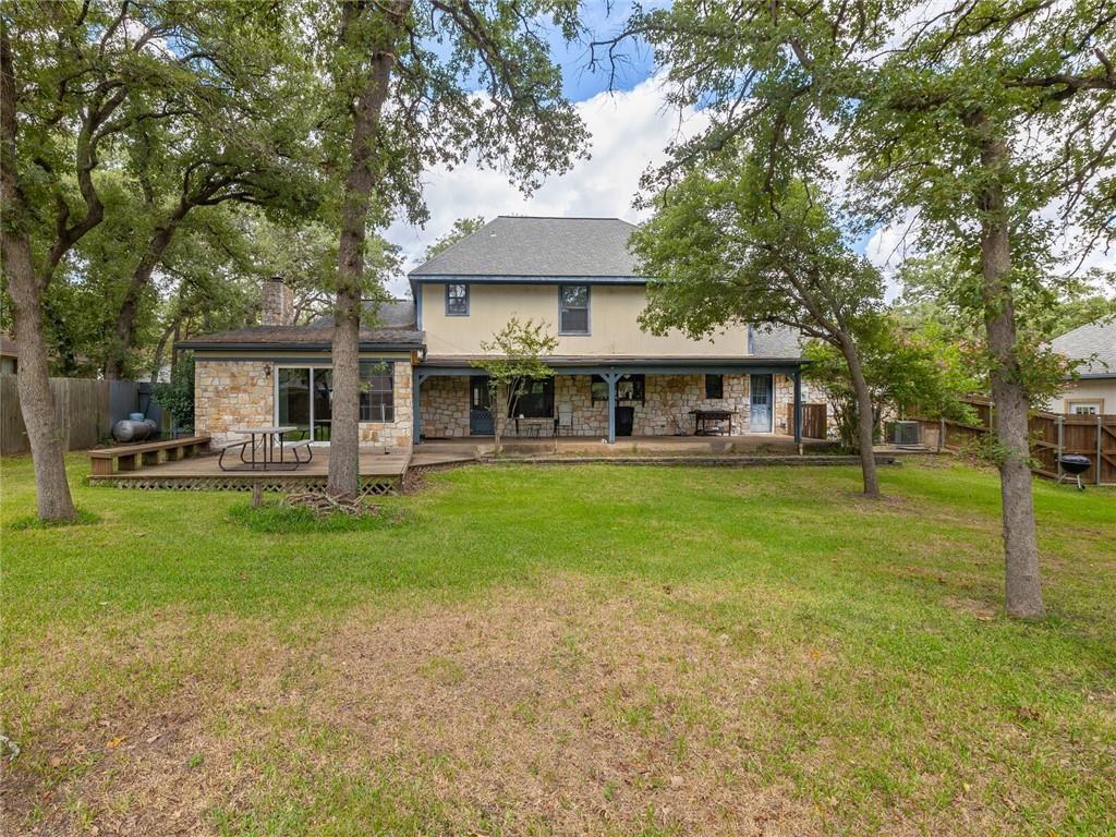 1903 Yokley Rd, Rockdale, TX 76567