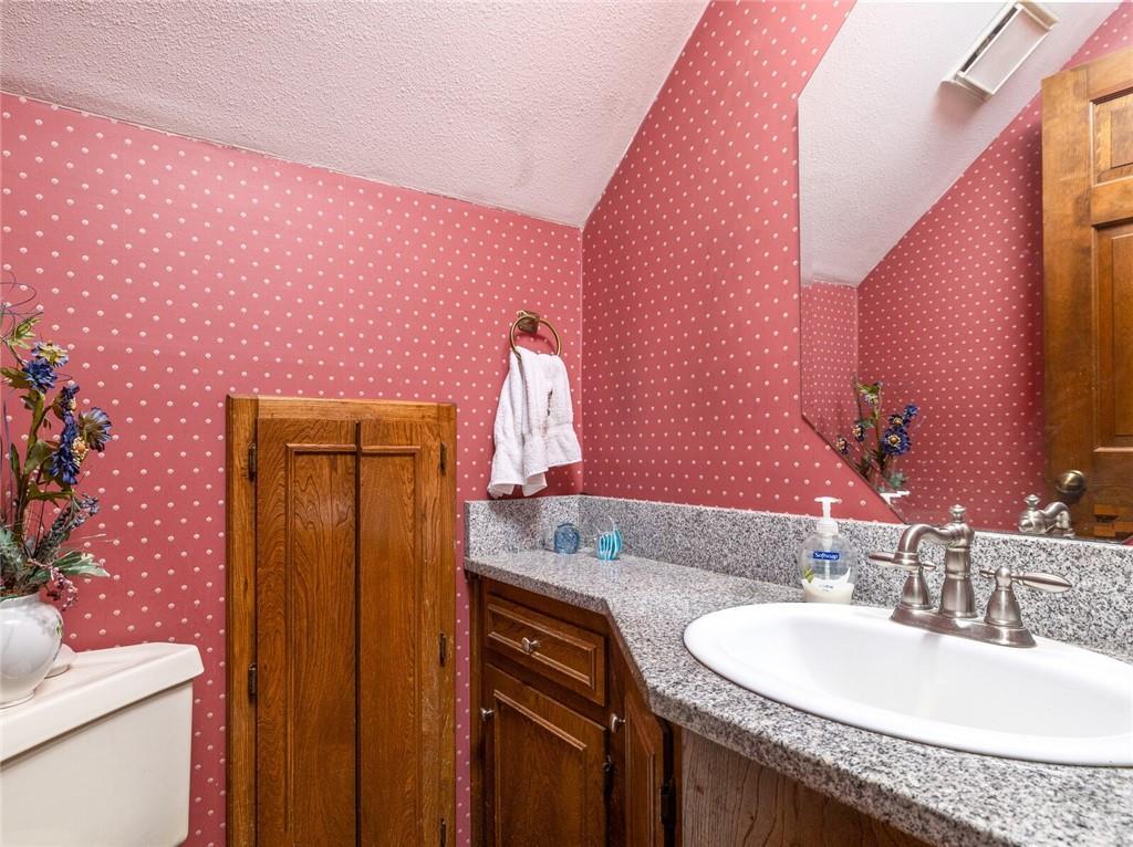 1903 Yokley Rd, Rockdale, TX 76567