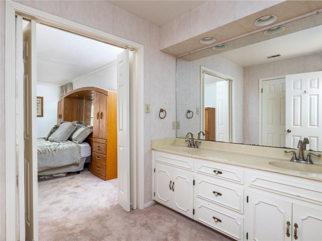 1903 Yokley Rd, Rockdale, TX 76567