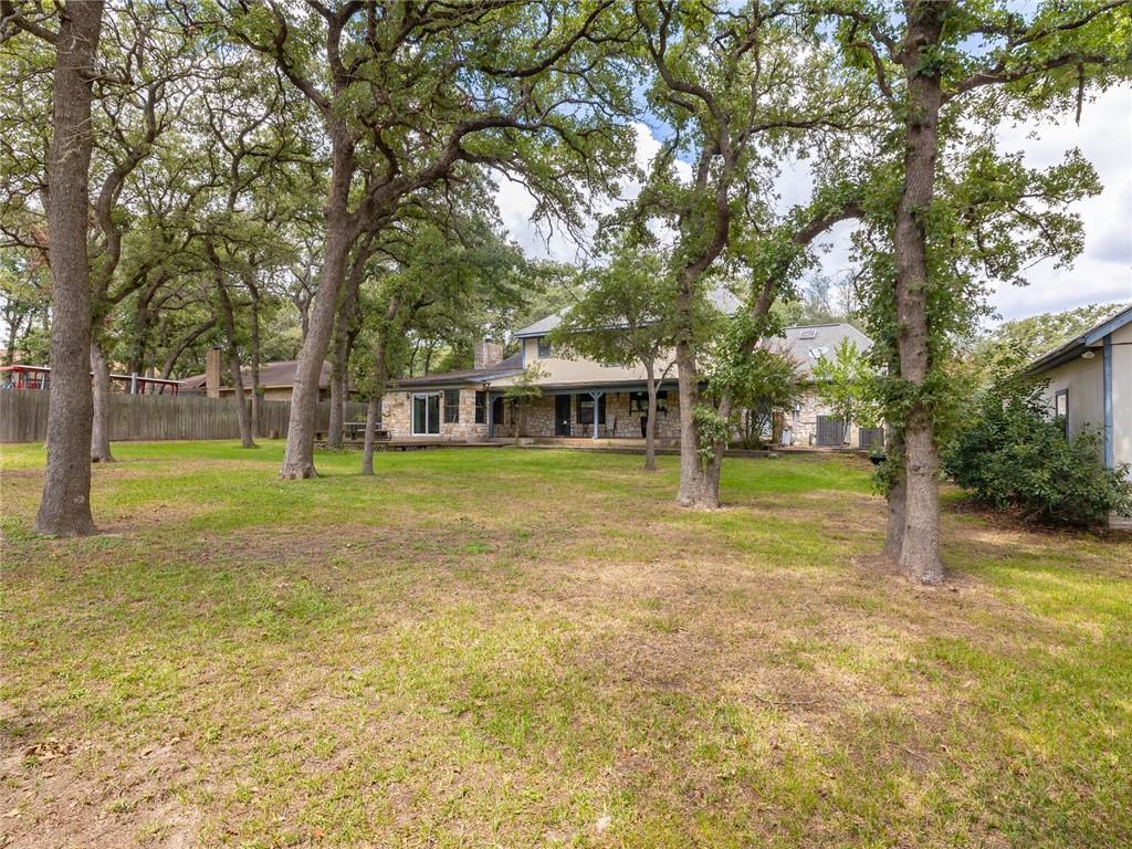 1903 Yokley Rd, Rockdale, TX 76567