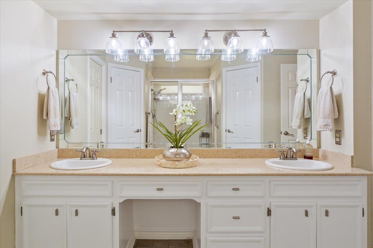 2217 Stagecoach Trl, Temple, TX 76502