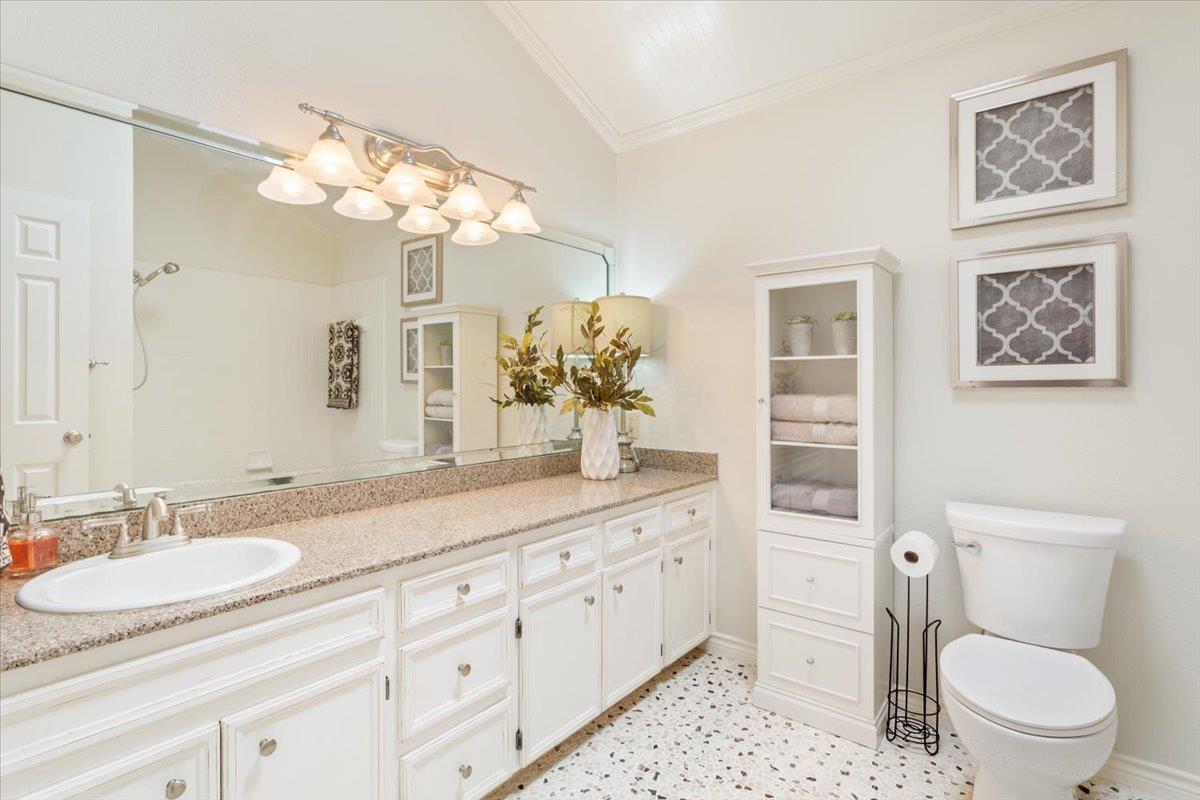 2217 Stagecoach Trl, Temple, TX 76502