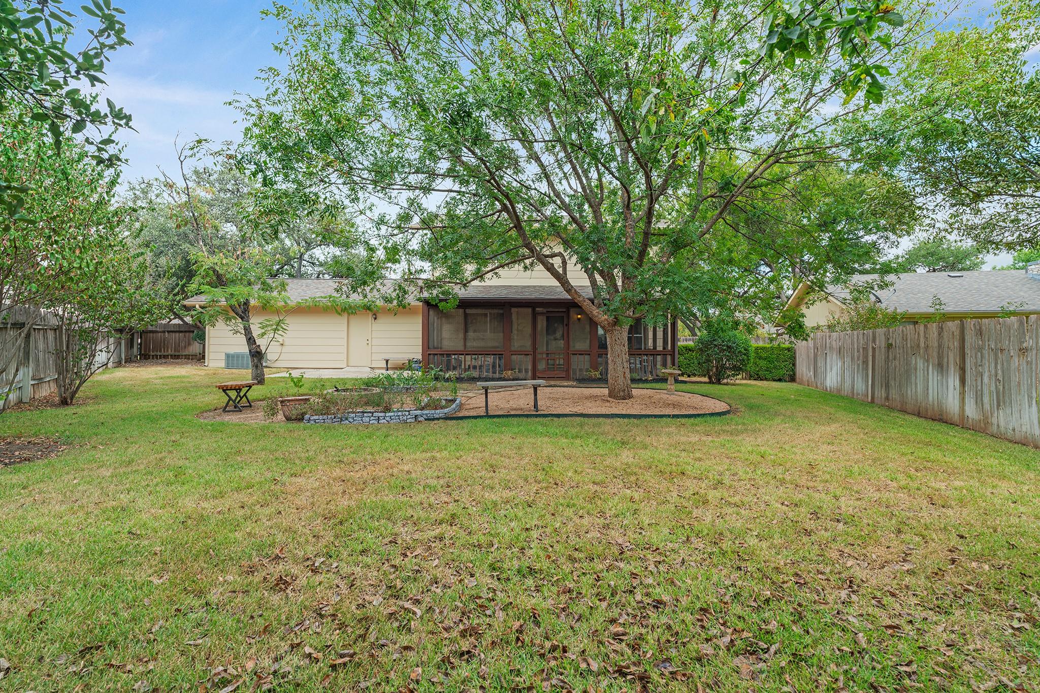 105 Tallwood Dr, Georgetown, TX 78628