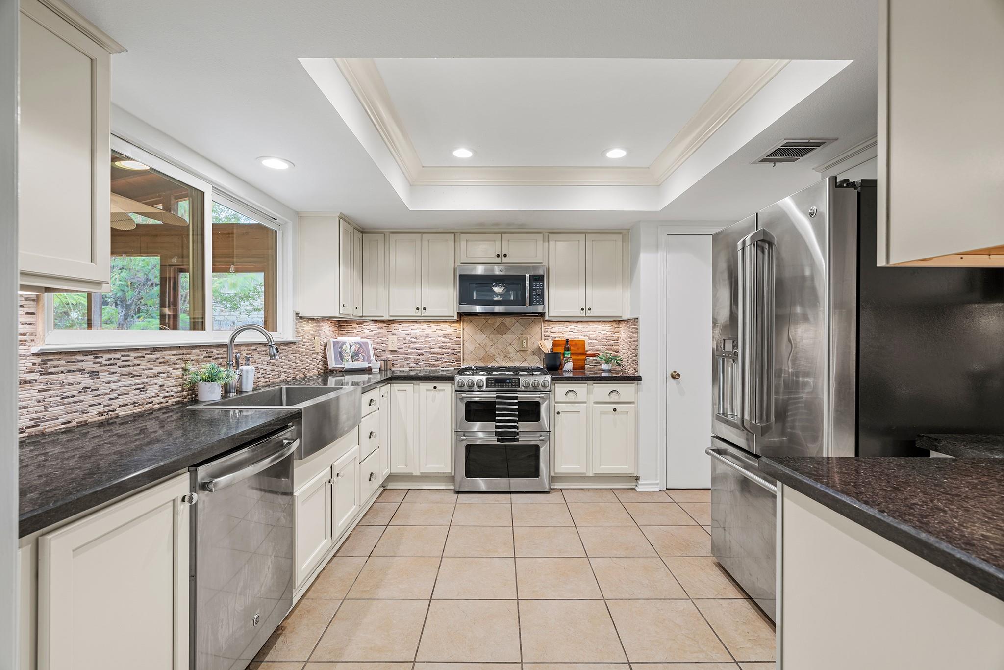 105 Tallwood Dr, Georgetown, TX 78628