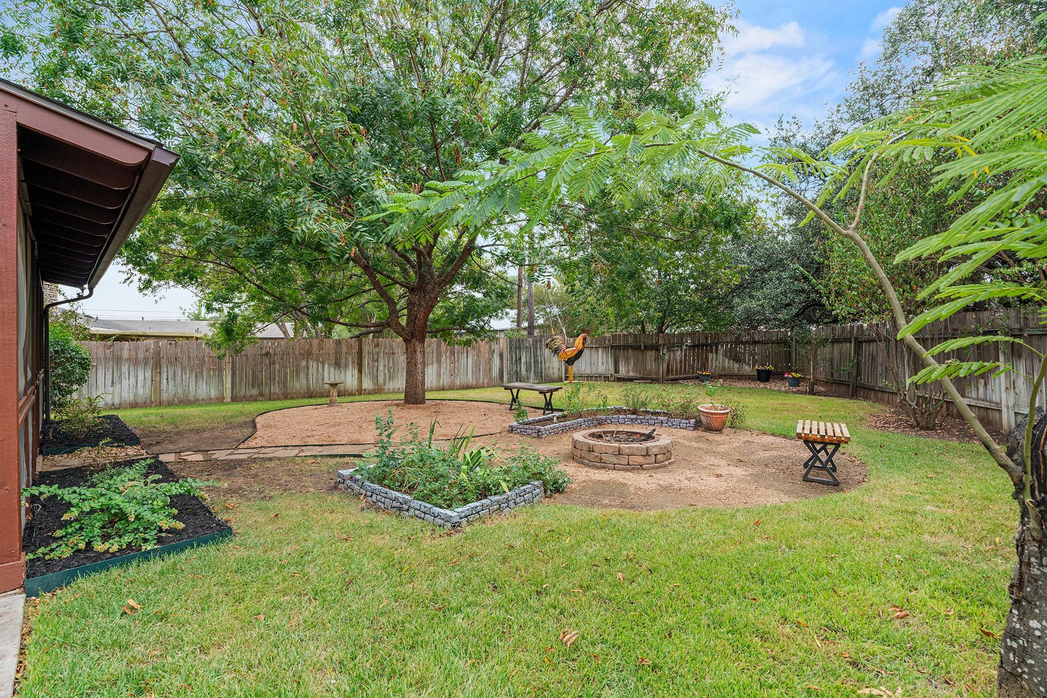 105 Tallwood Dr, Georgetown, TX 78628