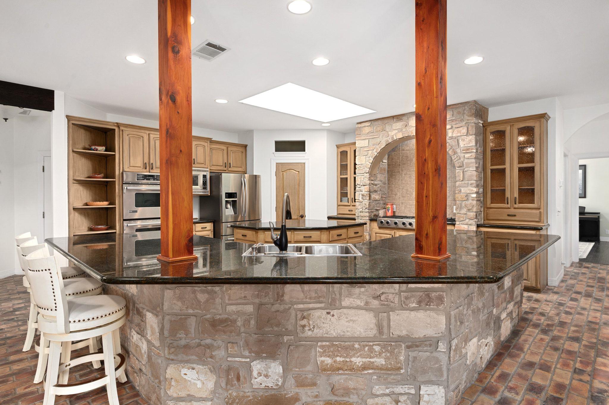 368 Courtnees Way, Georgetown, TX 78626