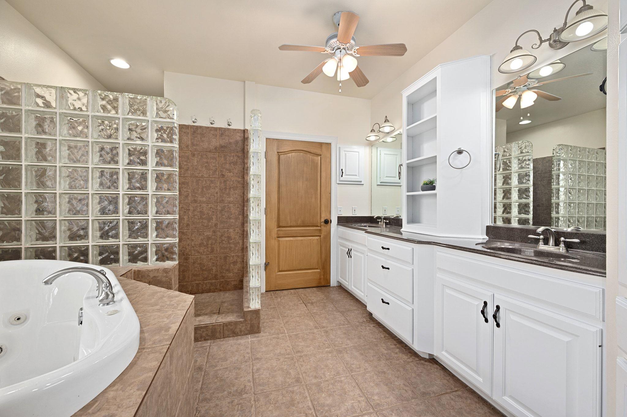 368 Courtnees Way, Georgetown, TX 78626