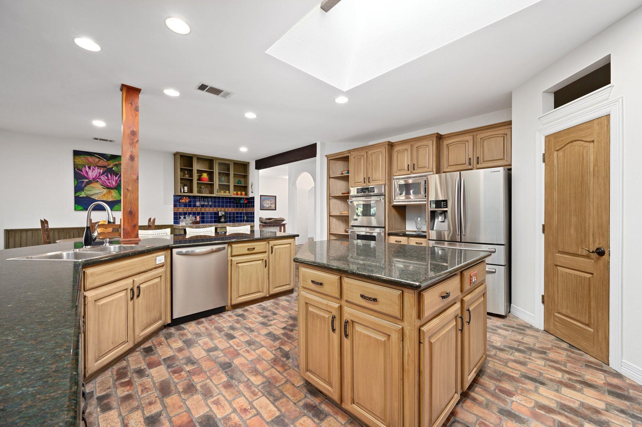 368 Courtnees Way, Georgetown, TX 78626