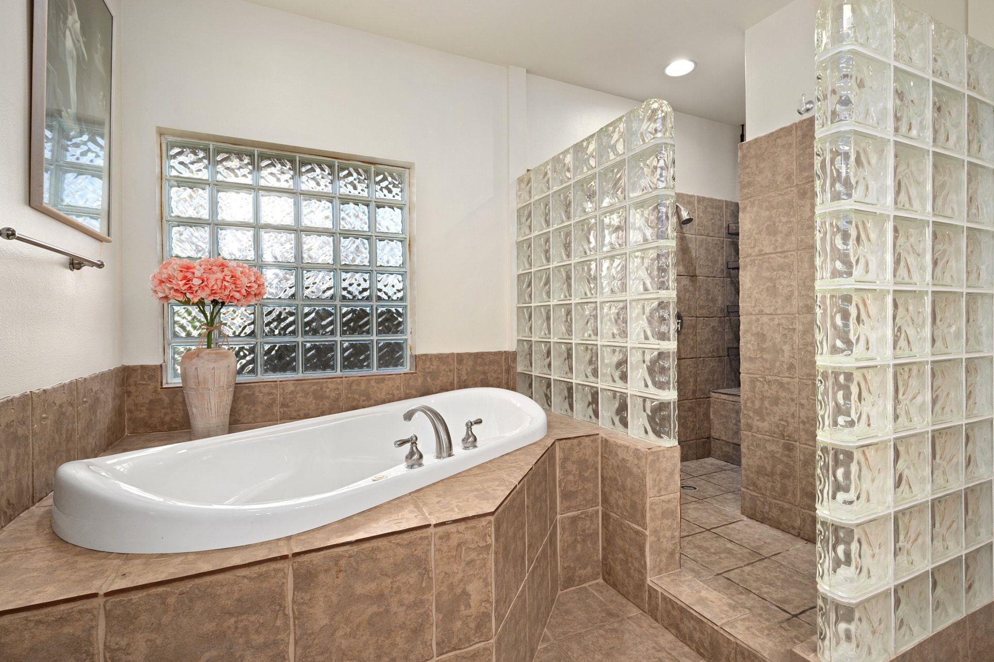 368 Courtnees Way, Georgetown, TX 78626