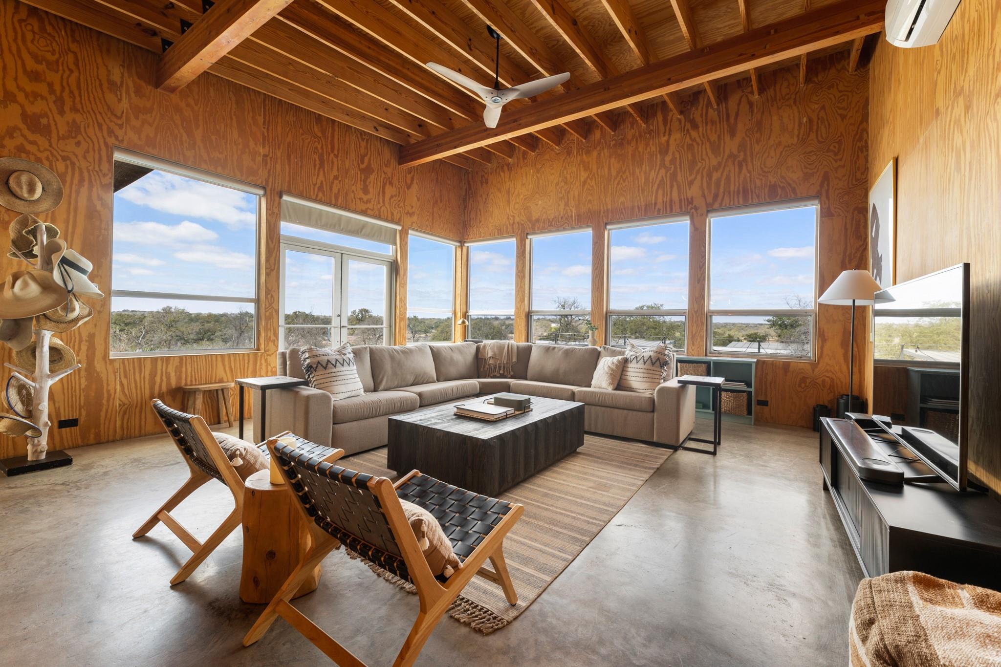 108 Exit Strategy Ln # 108, Llano, TX 78643