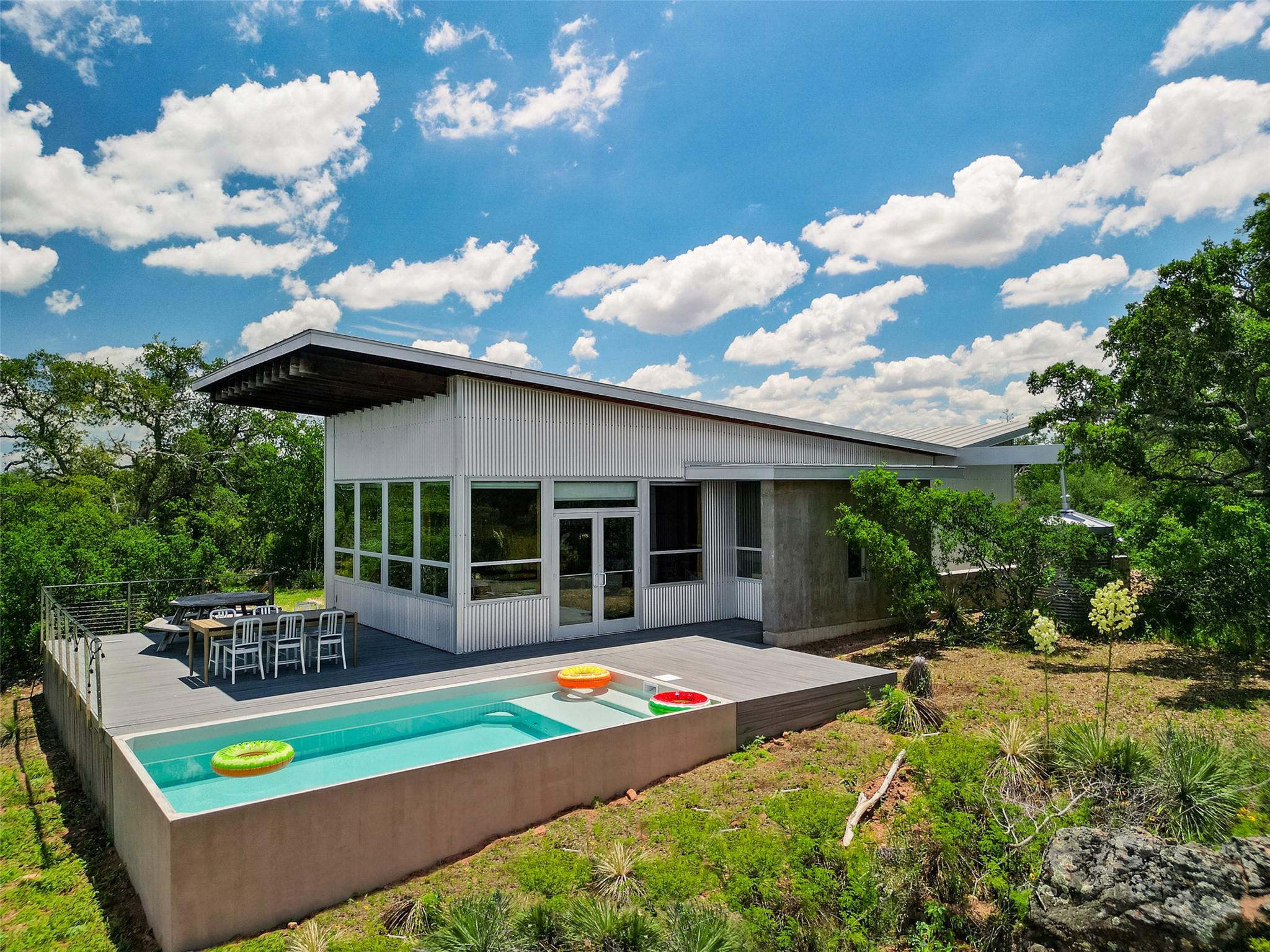 108 Exit Strategy Ln # 108, Llano, TX 78643