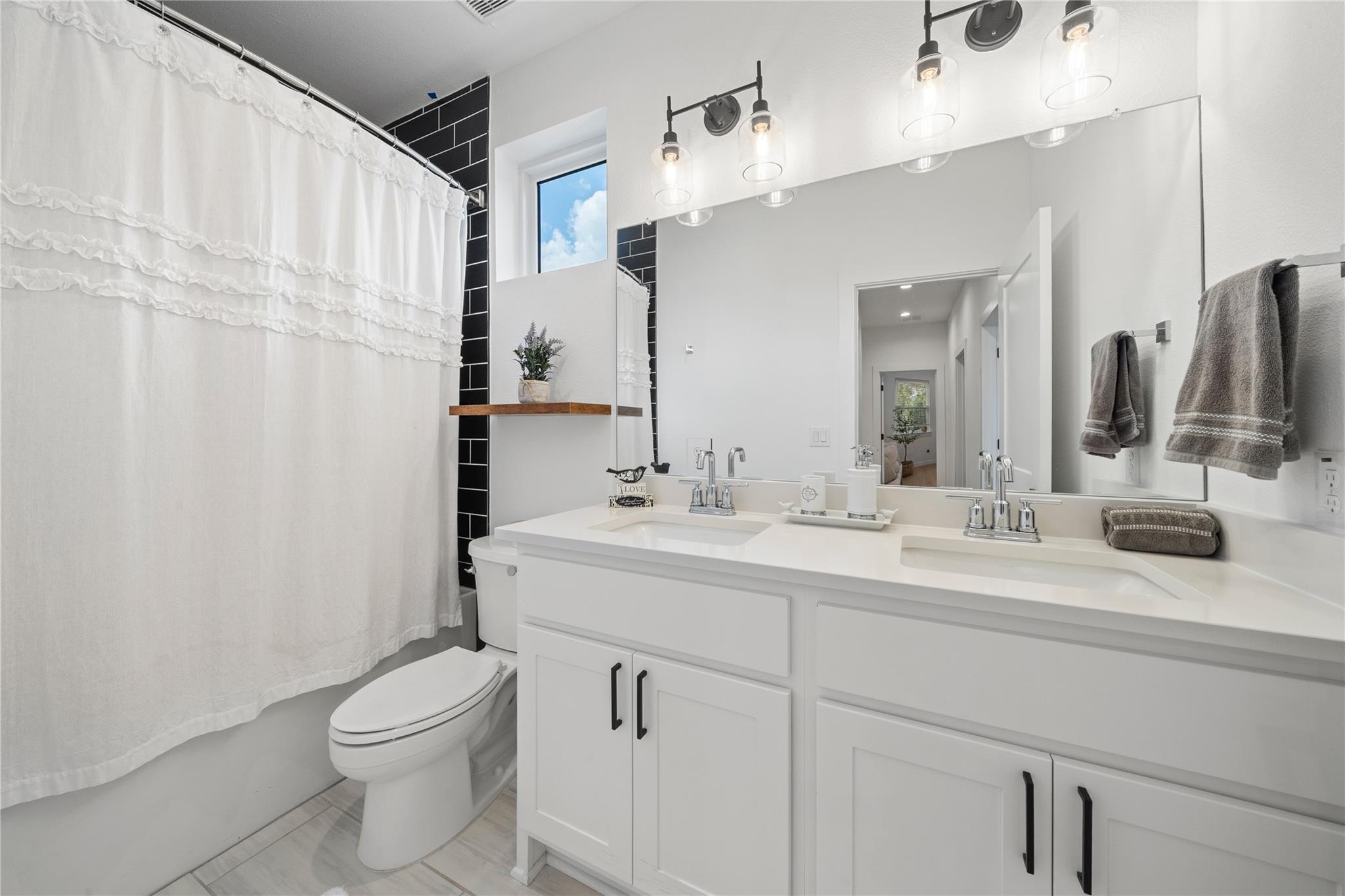 5701 Tura Ln # 1, Austin, TX 78721