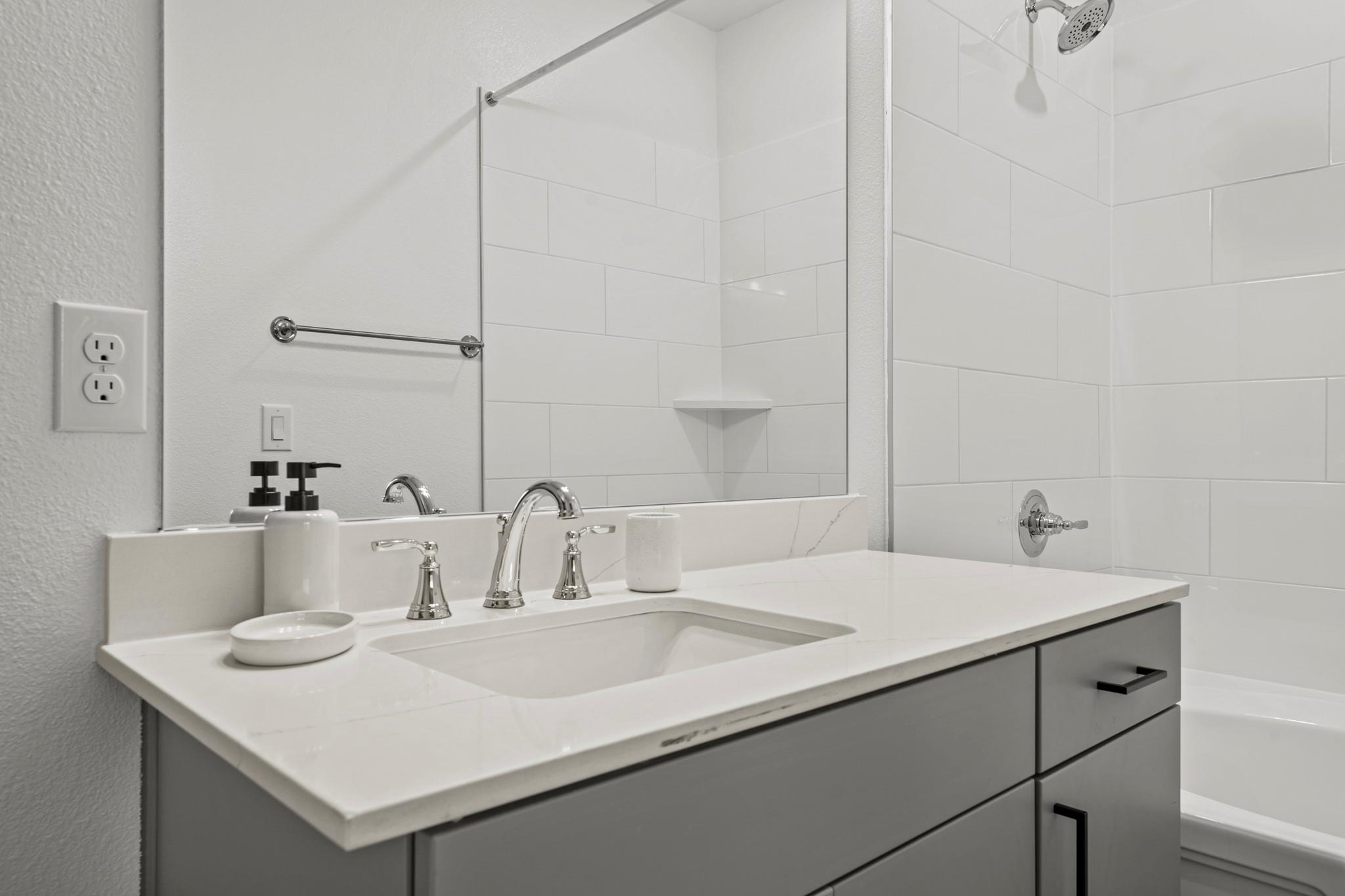 1664 Hillside Terrace # 2716, Buda, TX 78610