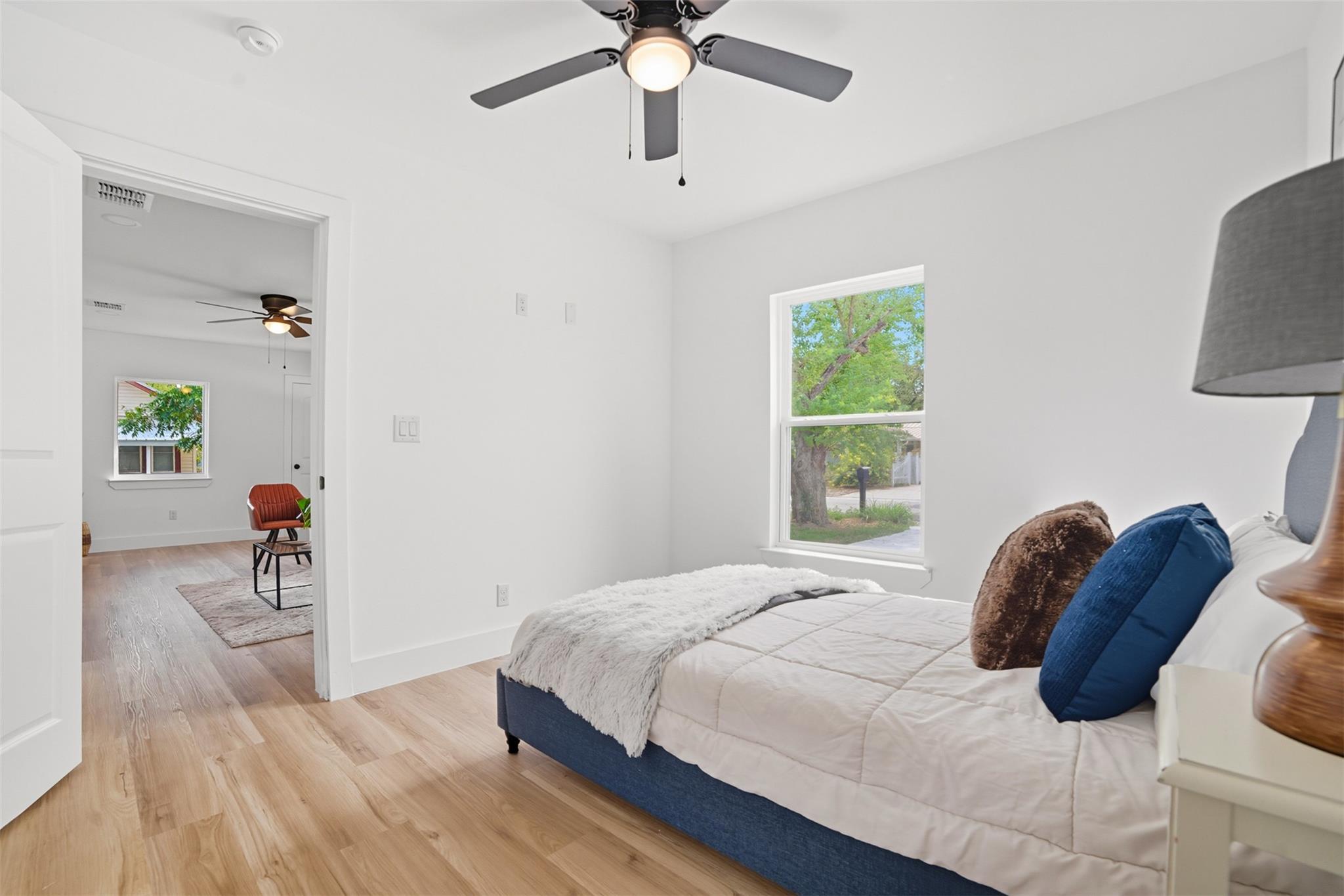 711 Fir Ln, Lockhart, TX 78644