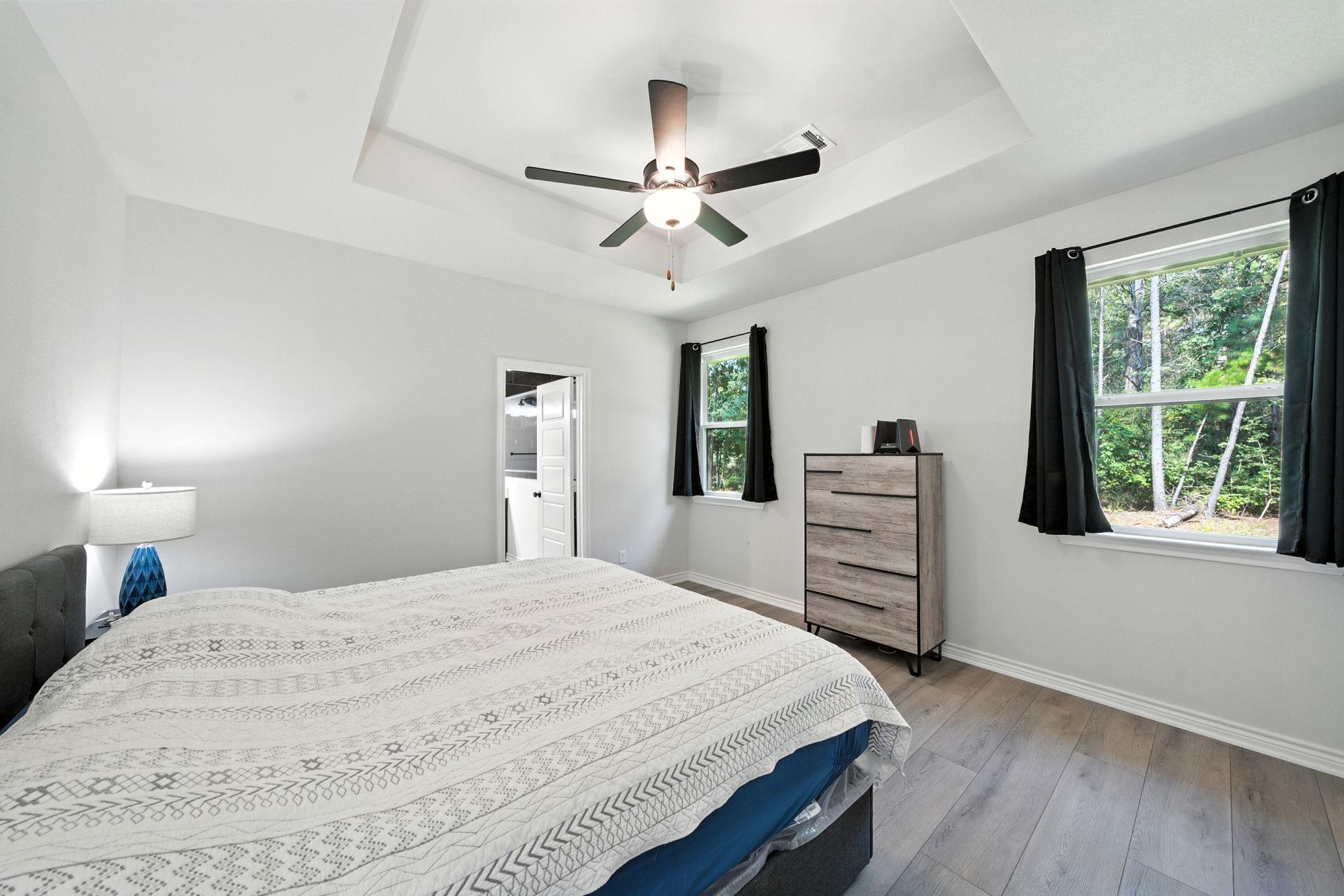 105 Rim Rock Rd, Huntsville, TX 77340