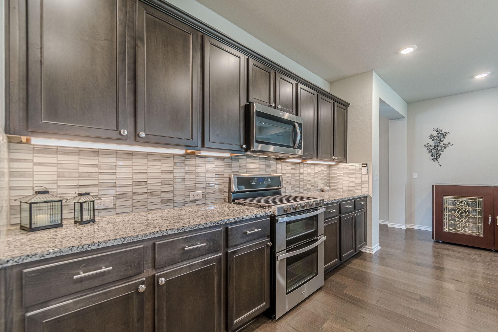 318 Dancing Oak Ln # 104, San Marcos, TX 78666