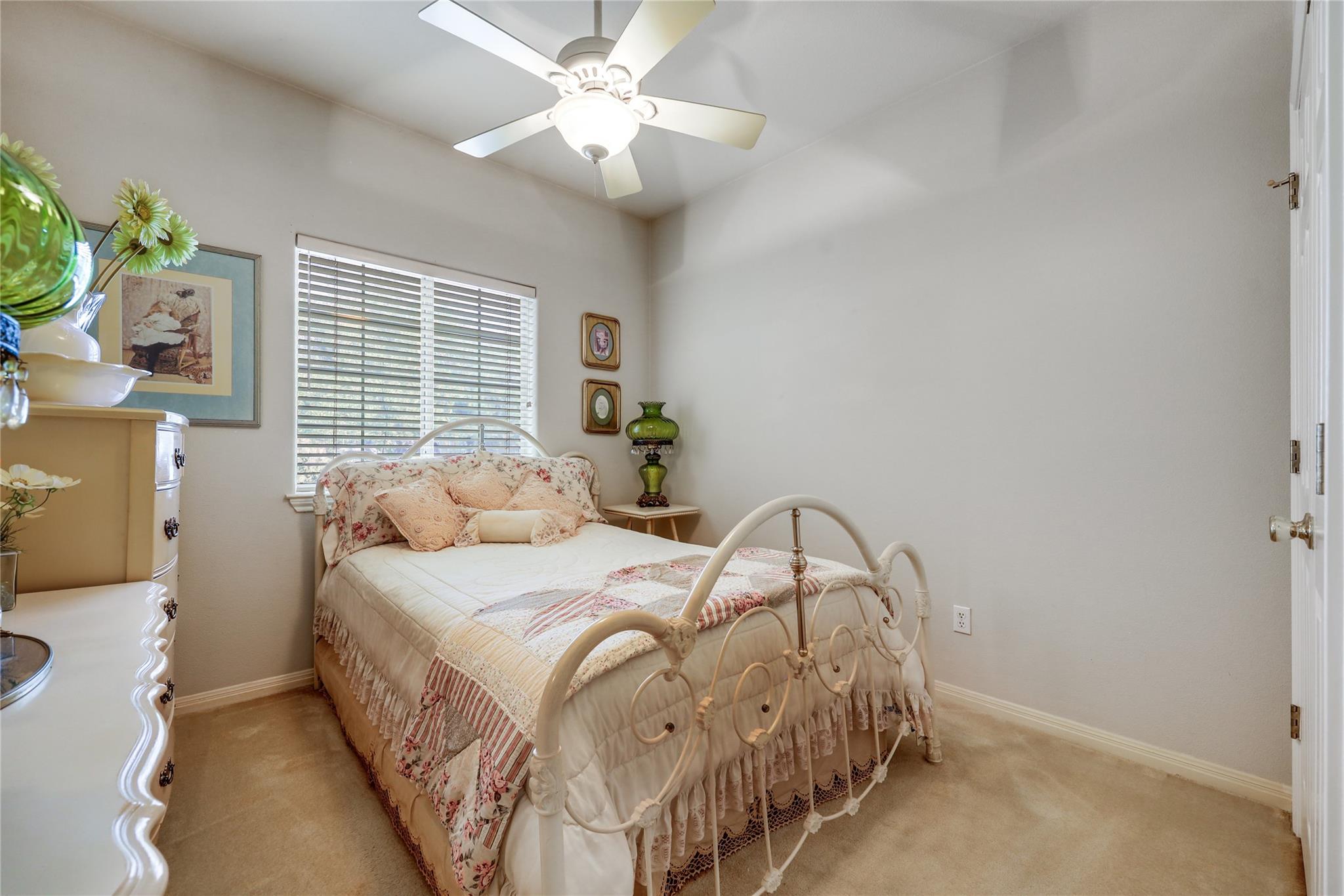 21520 Paine Ave, Lago Vista, TX 78645