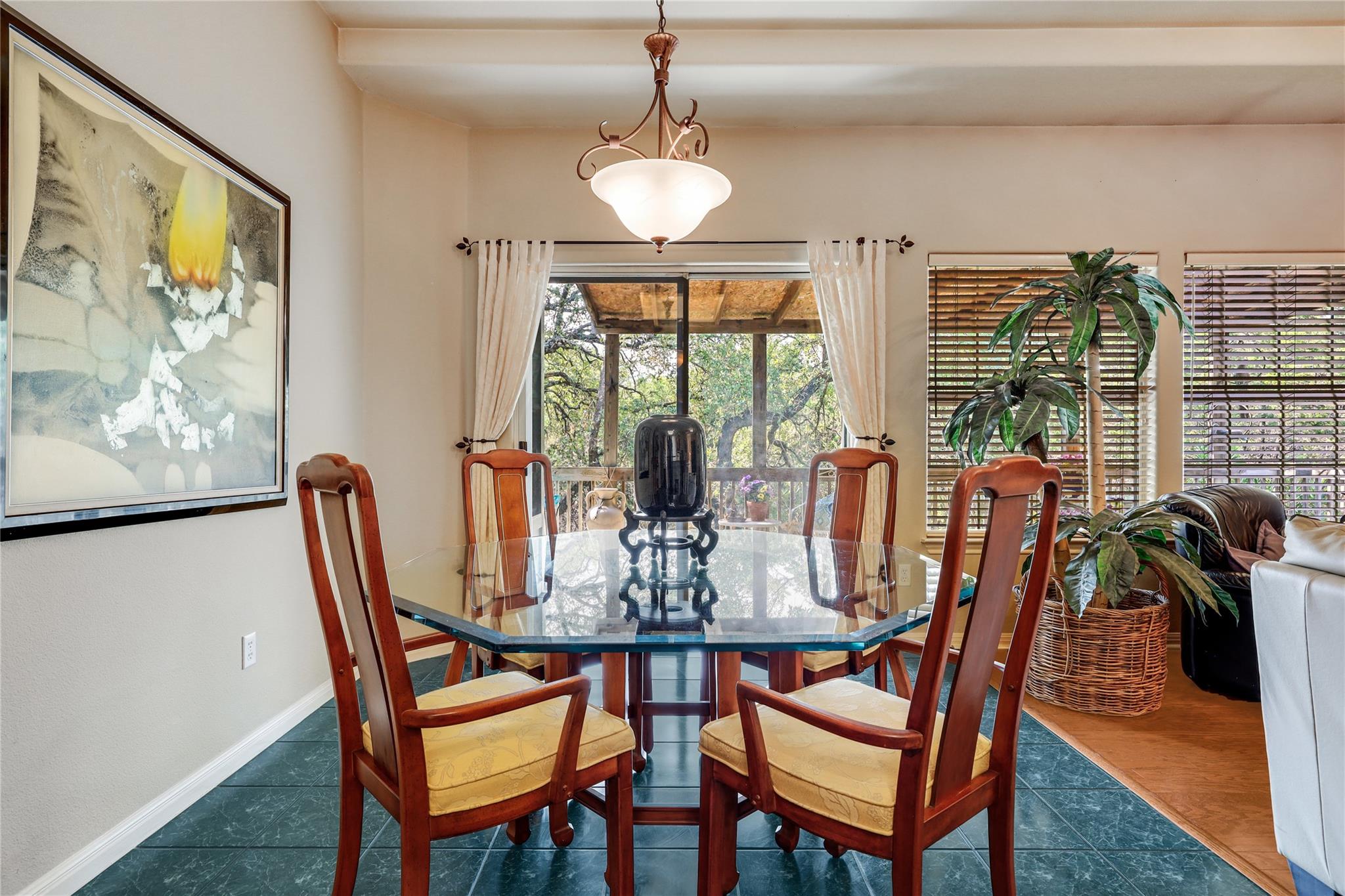 21520 Paine Ave, Lago Vista, TX 78645