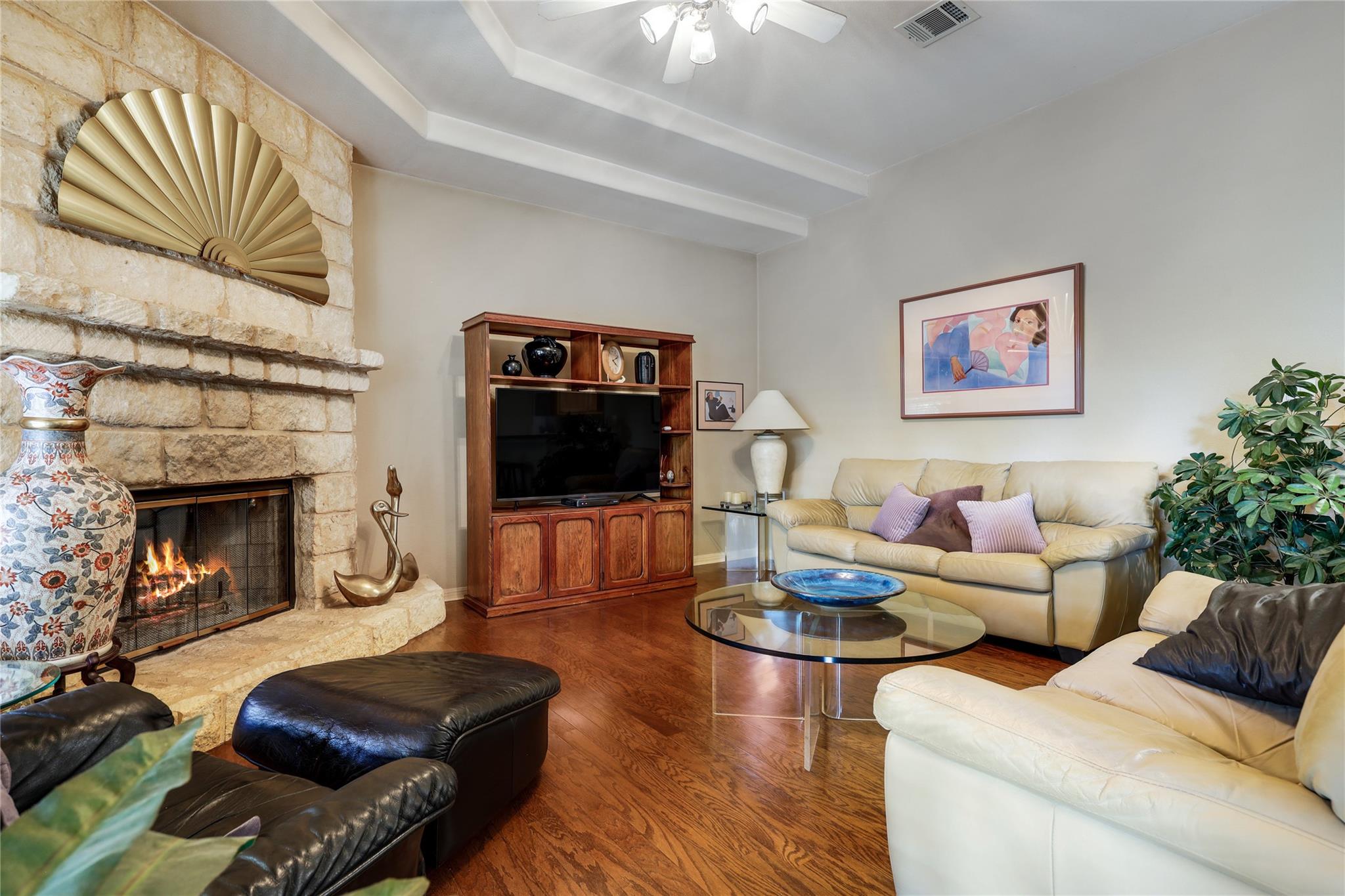 21520 Paine Ave, Lago Vista, TX 78645