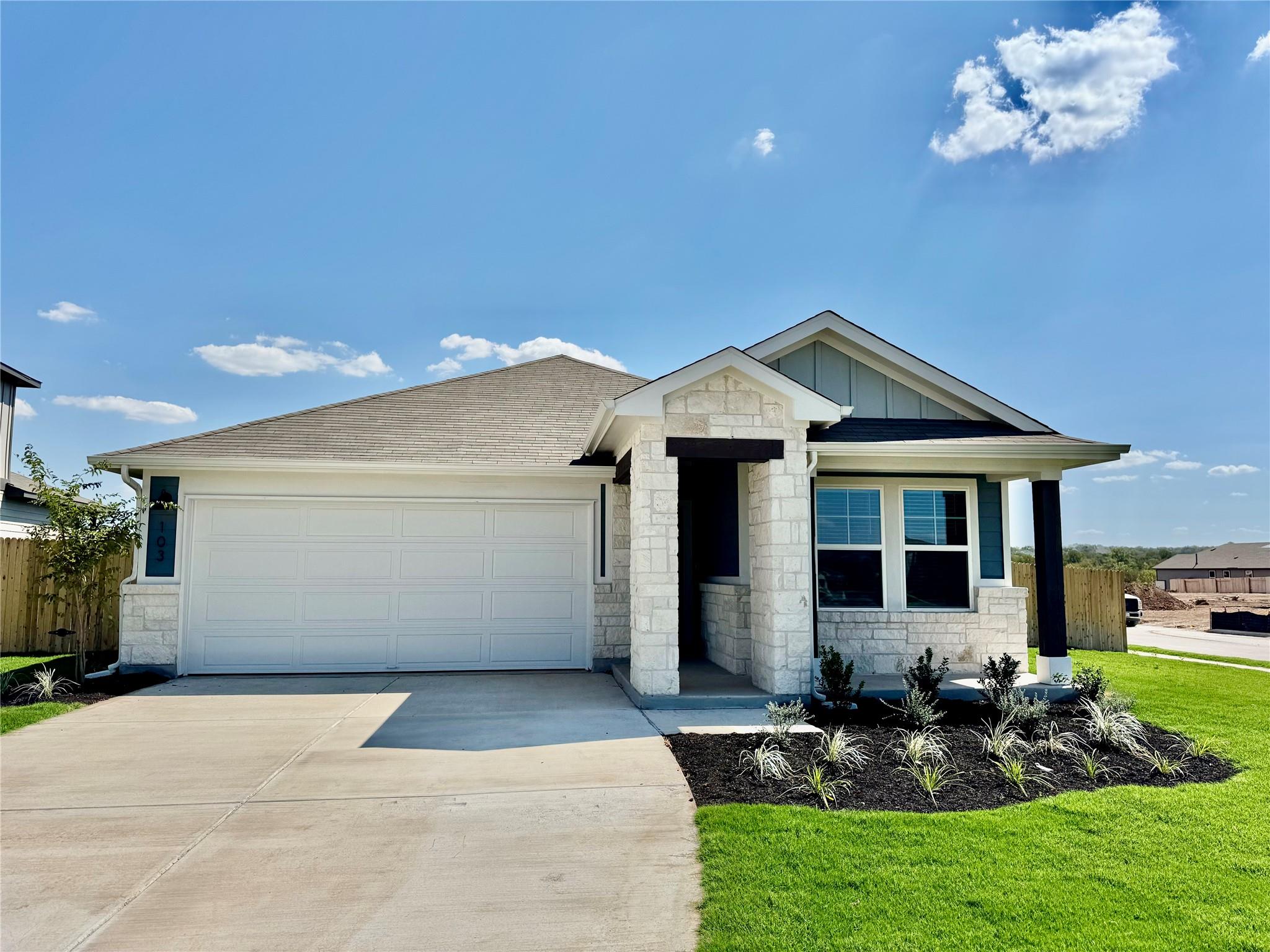 103 Osprey Chain, Cedar Creek, TX 78612