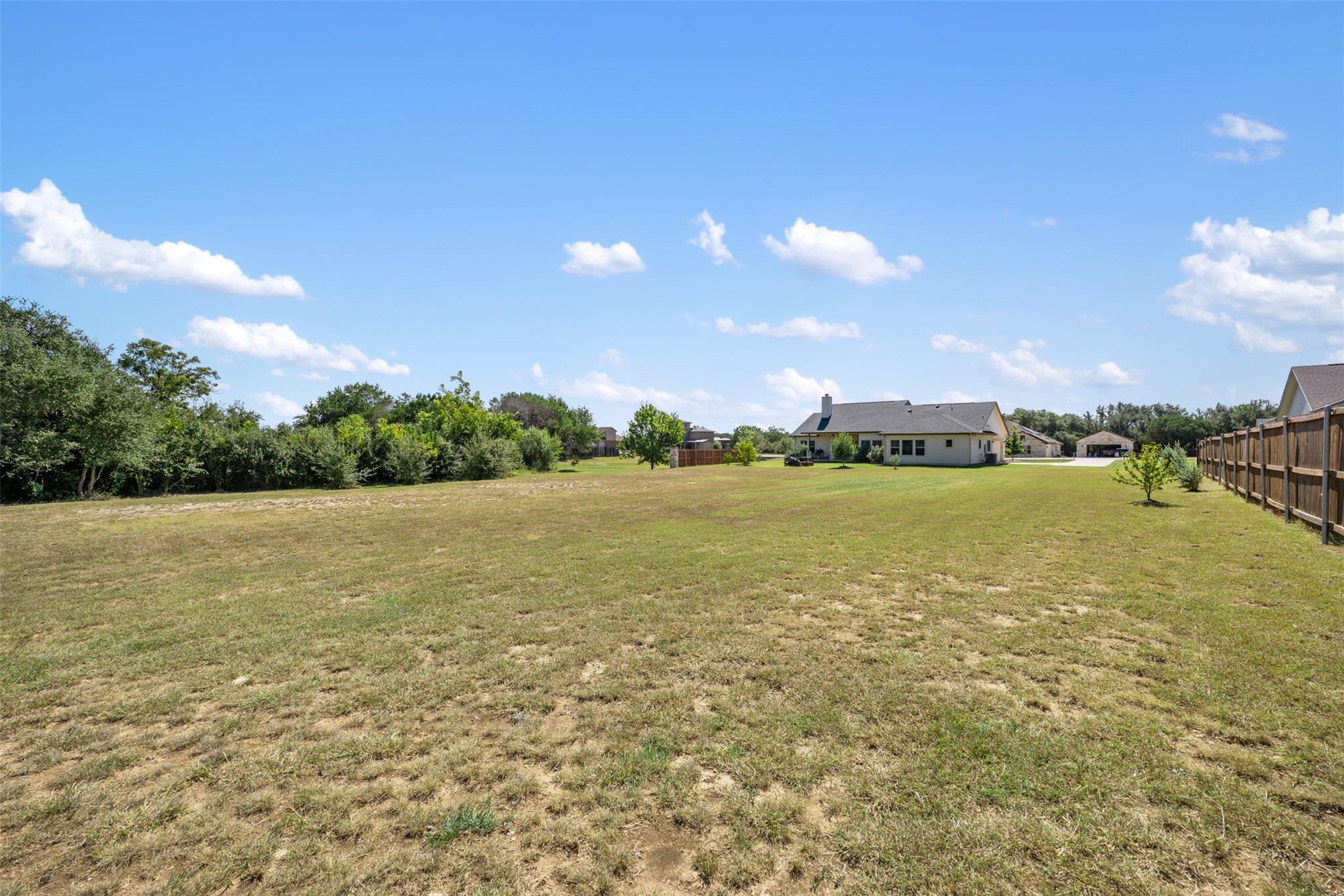 201 Campo Colinas Dr, Bertram, TX 78605