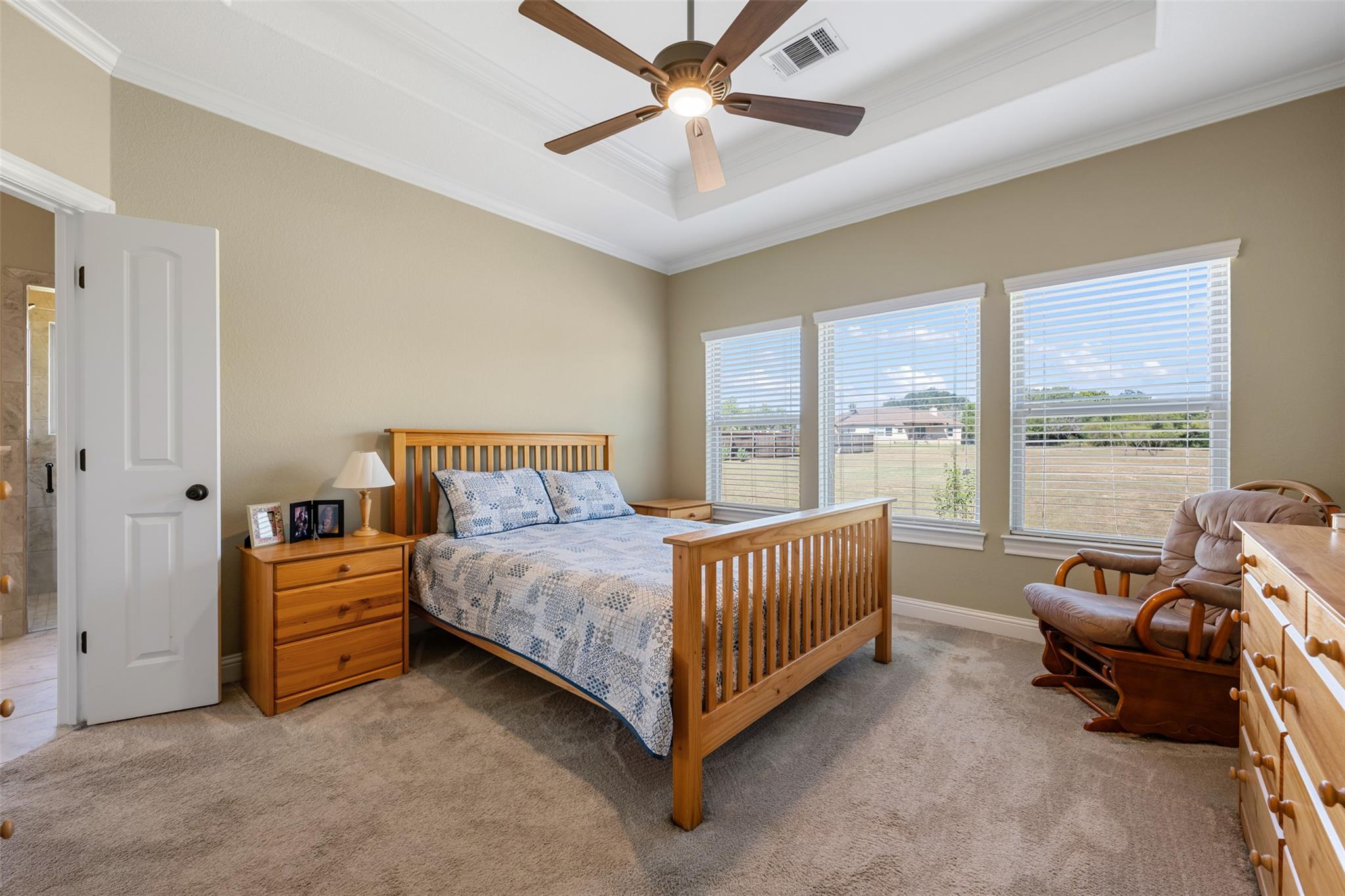 201 Campo Colinas Dr, Bertram, TX 78605