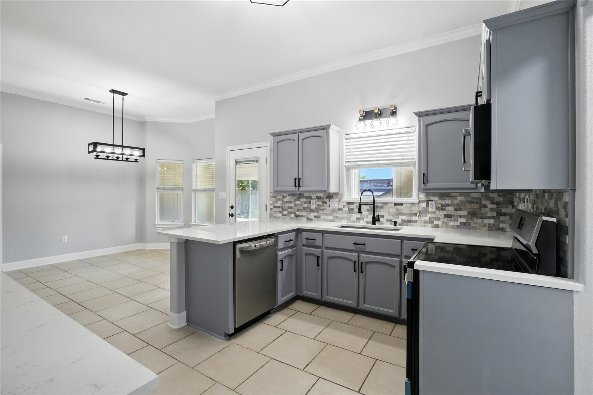 4005 Midway Dr, Temple, TX 76502