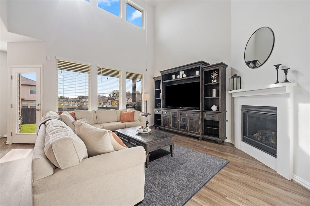 200 Somerville St, Leander, TX 78641