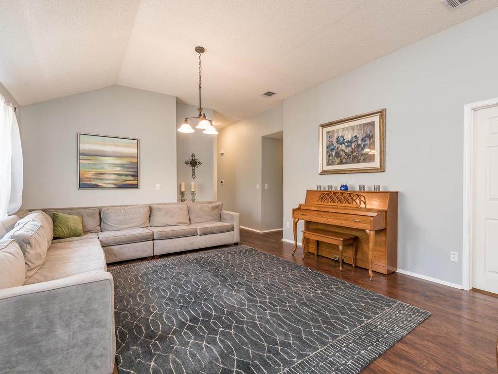 16407 ROCKGATE Dr, Austin, TX 78717