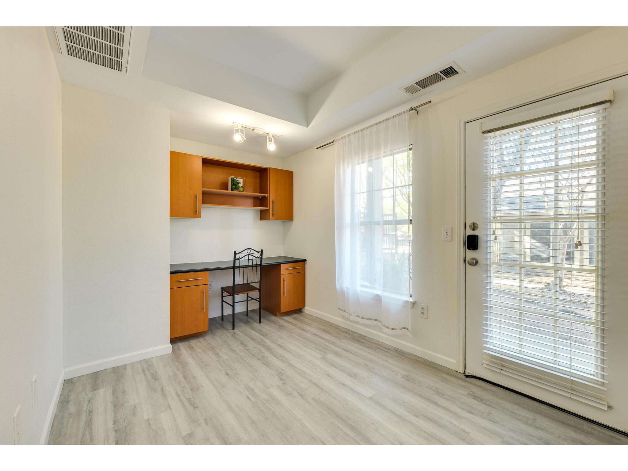 11203 Ranch Road 2222 # 106, Austin, TX 78730