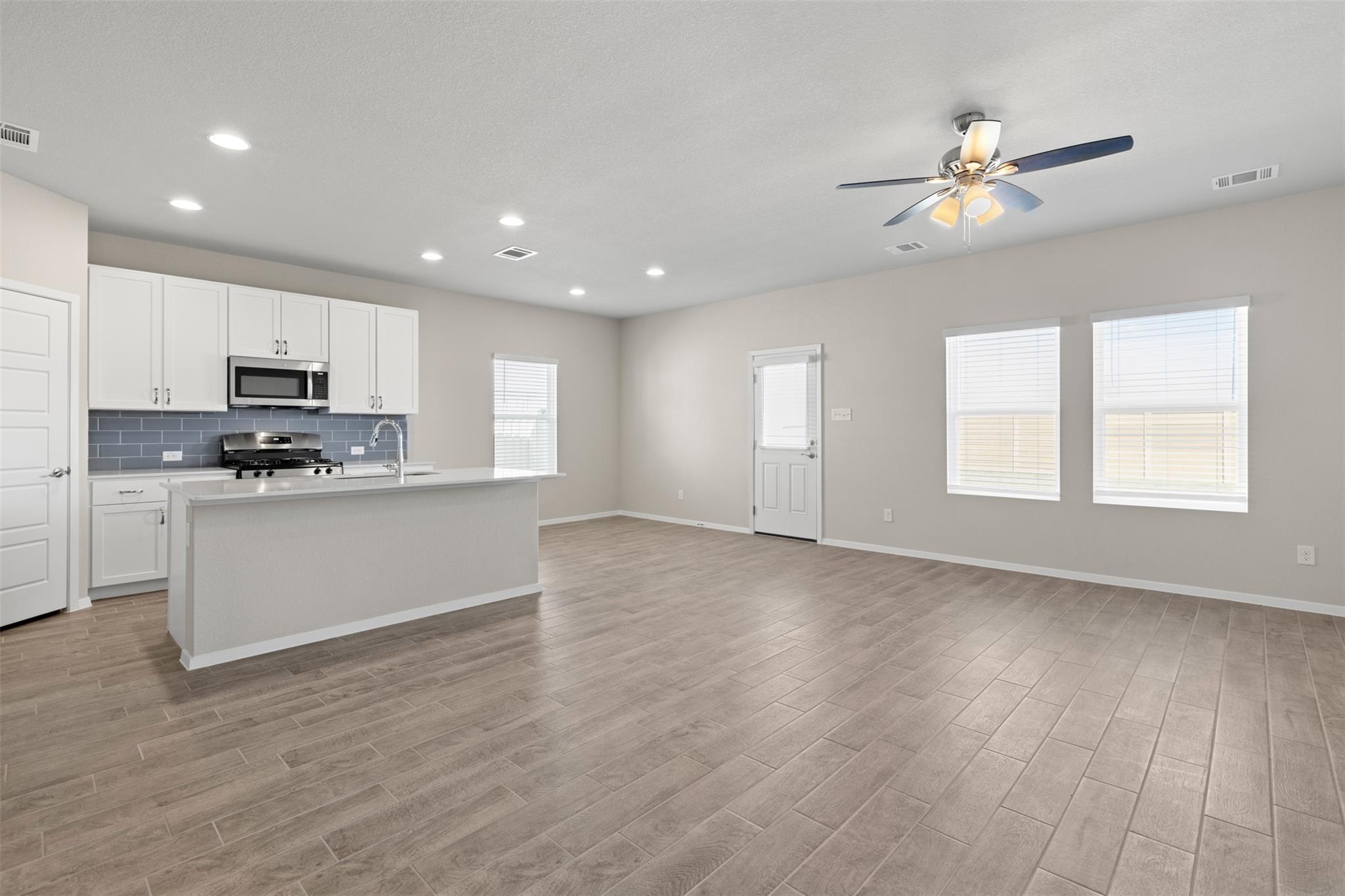 441 Hortus Dr, Kyle, TX 78640