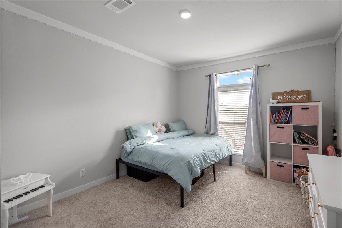 5040 County Road 320, Rockdale, TX 76567