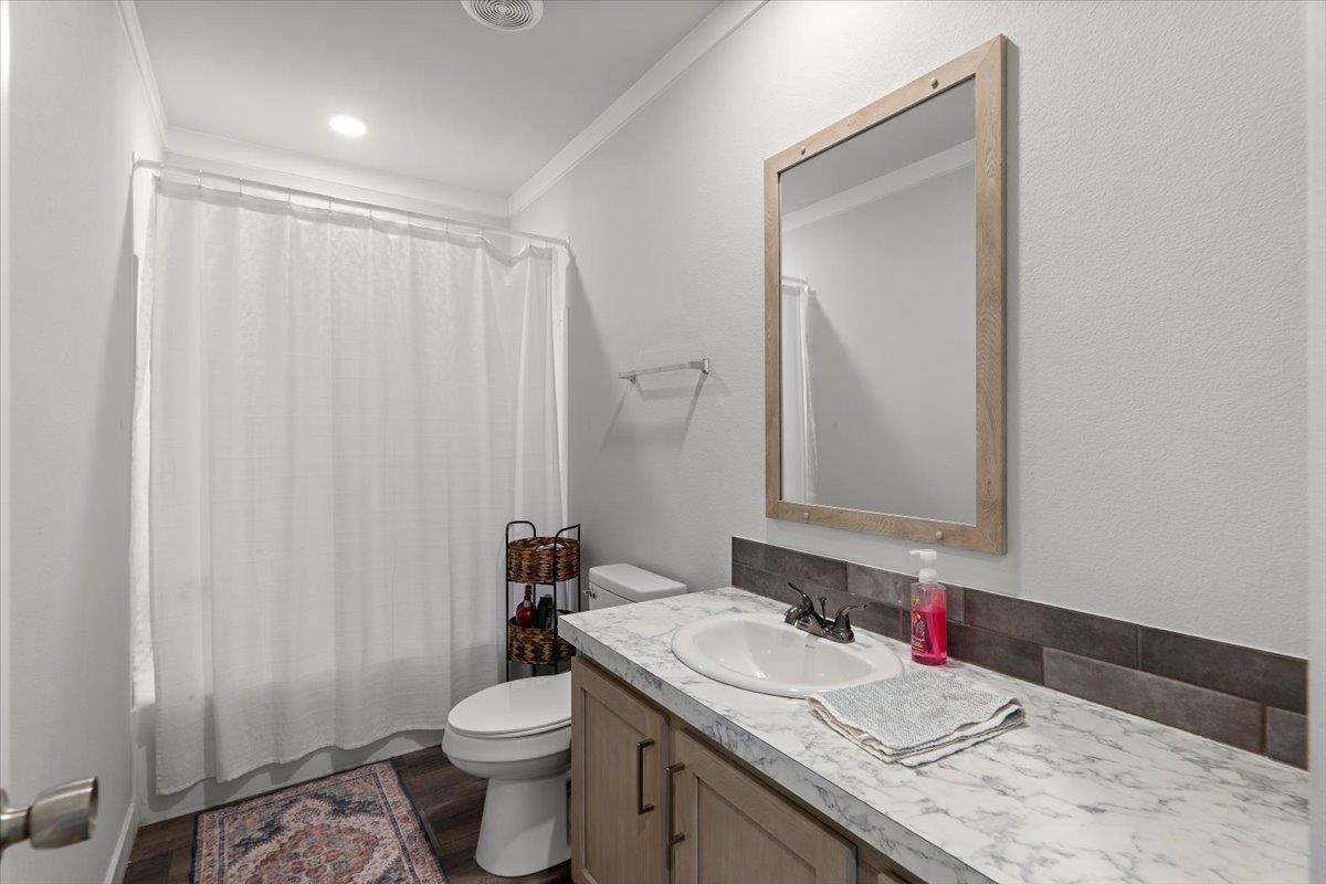 5040 County Road 320, Rockdale, TX 76567