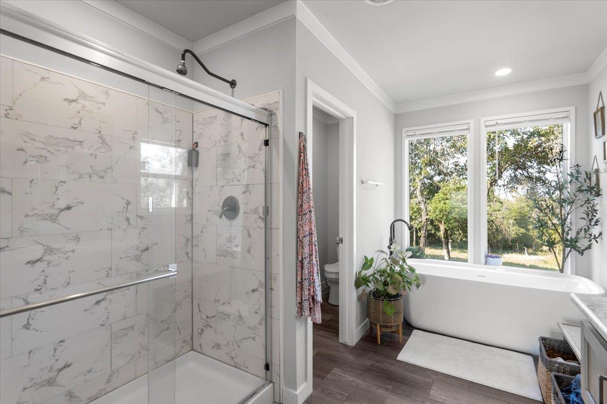 5040 County Road 320, Rockdale, TX 76567