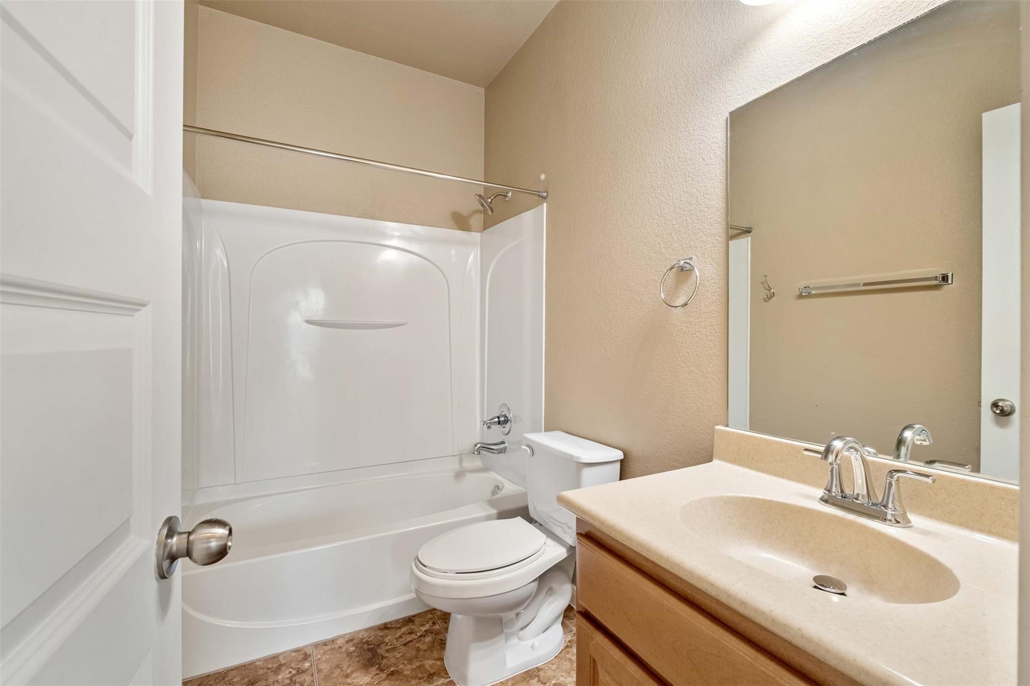 2917 Saville Loop # 5C, Austin, TX 78741