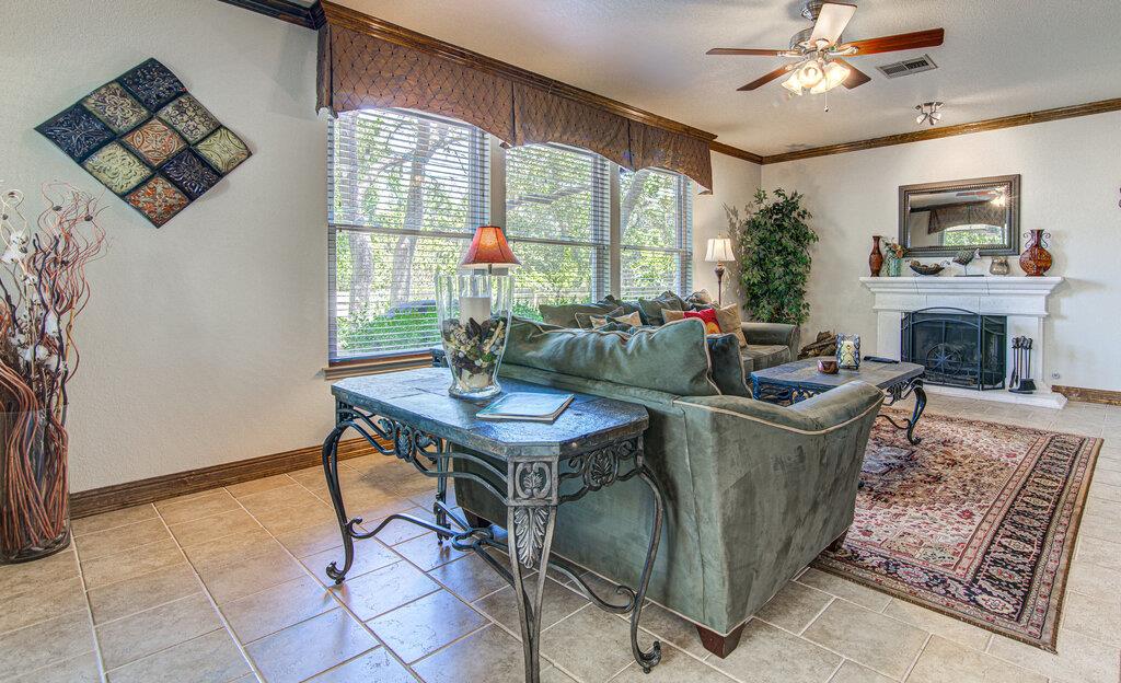 7712 Earp Way, Austin, TX 78729