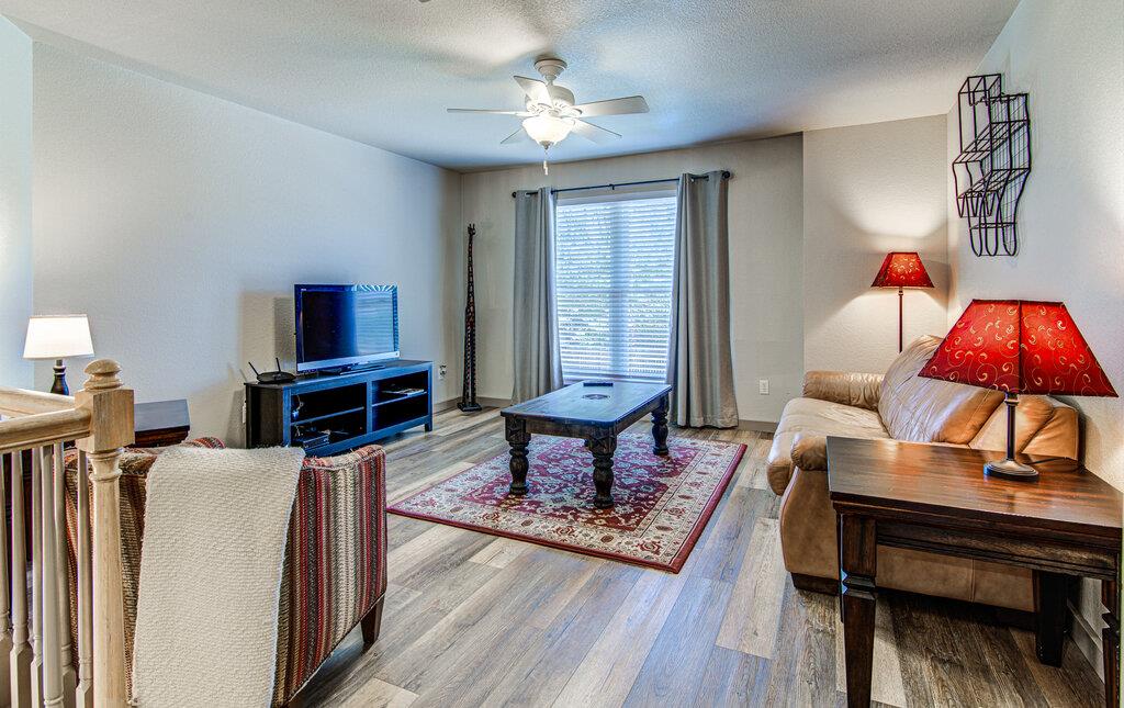 7712 Earp Way, Austin, TX 78729