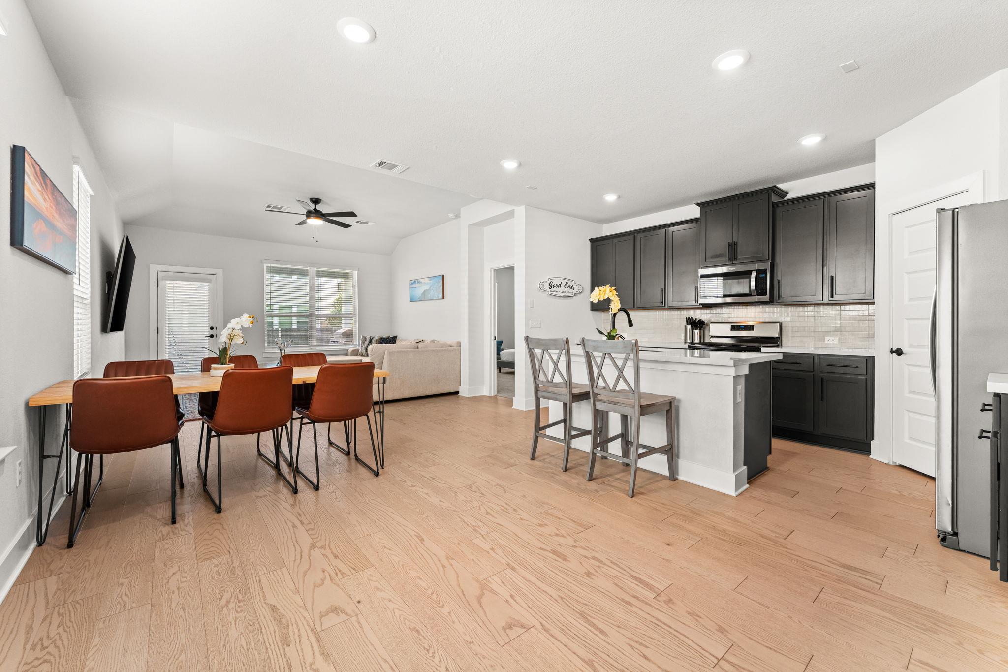 8512 McKamy Dr, Austin, TX 78744