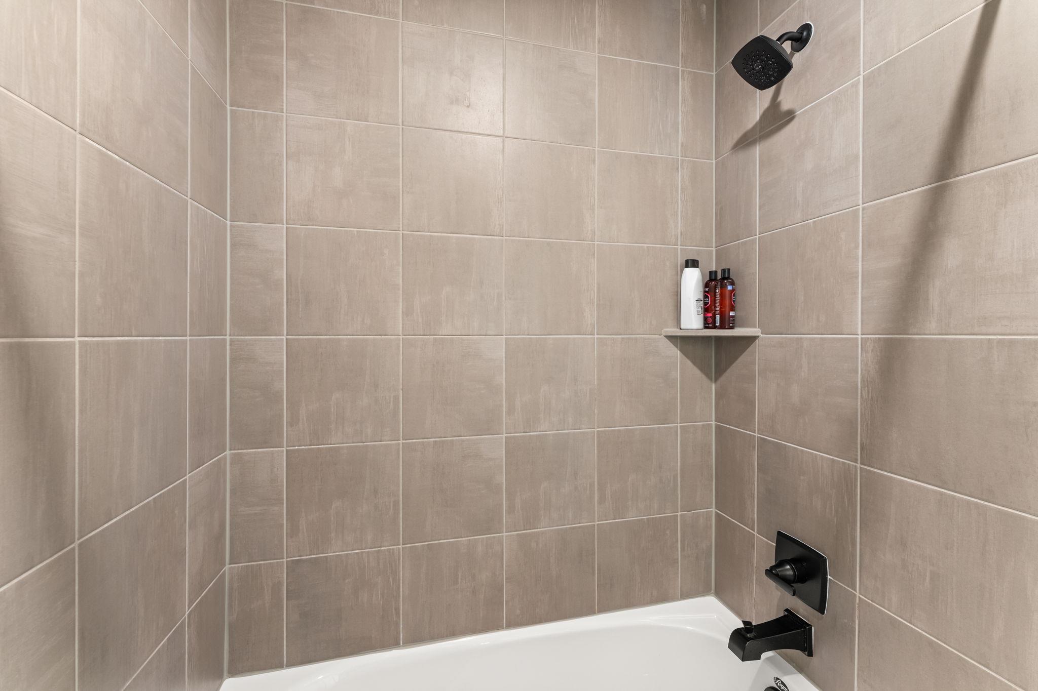 8512 McKamy Dr, Austin, TX 78744