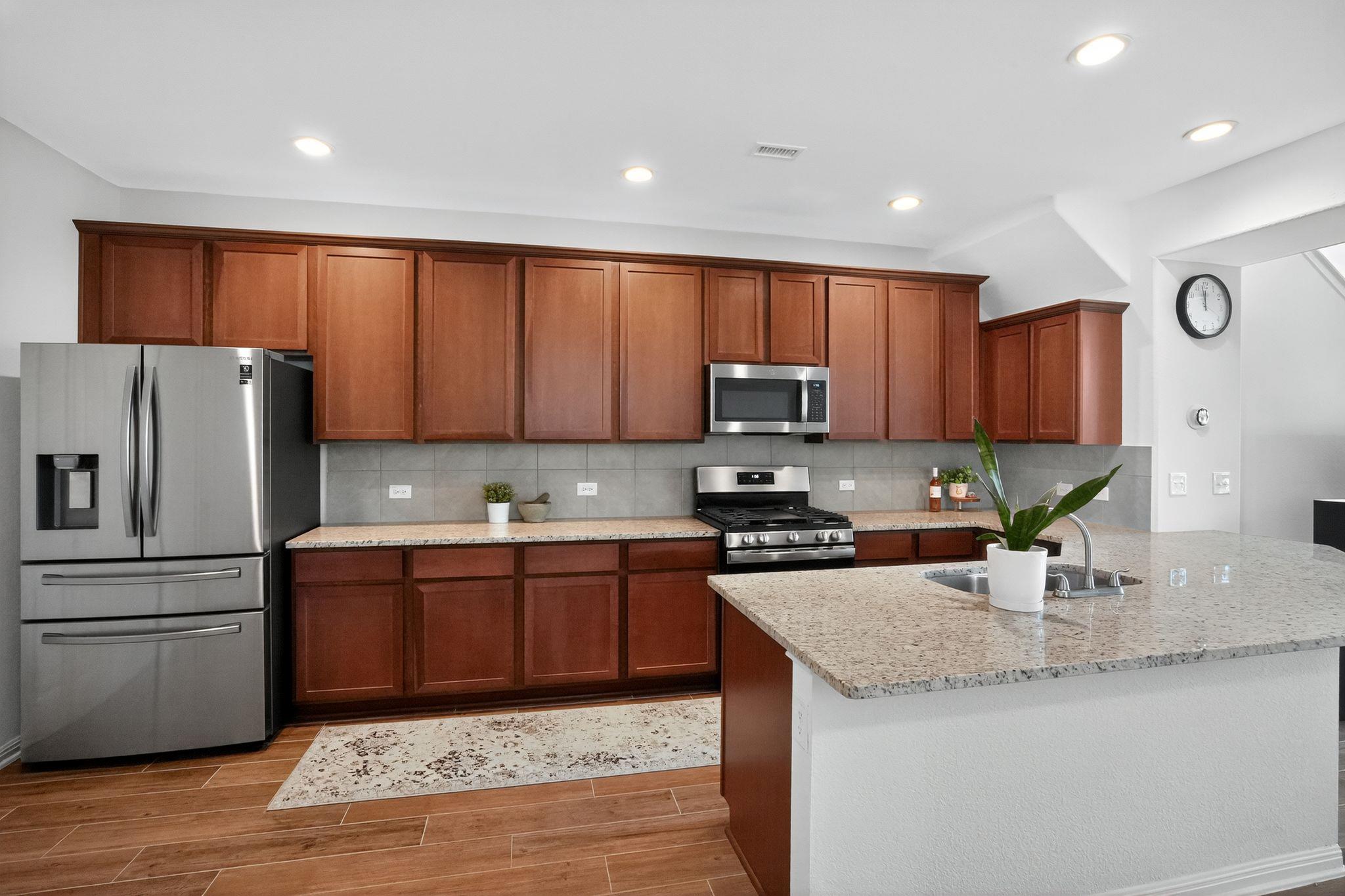 136 Martha Ln, Kyle, TX 78640