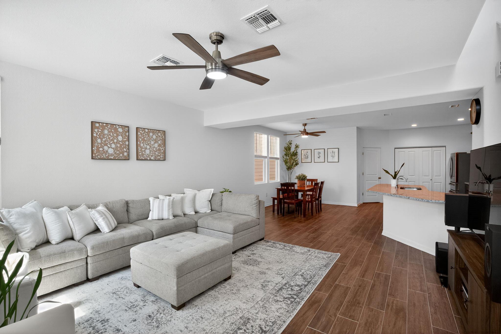 136 Martha Ln, Kyle, TX 78640