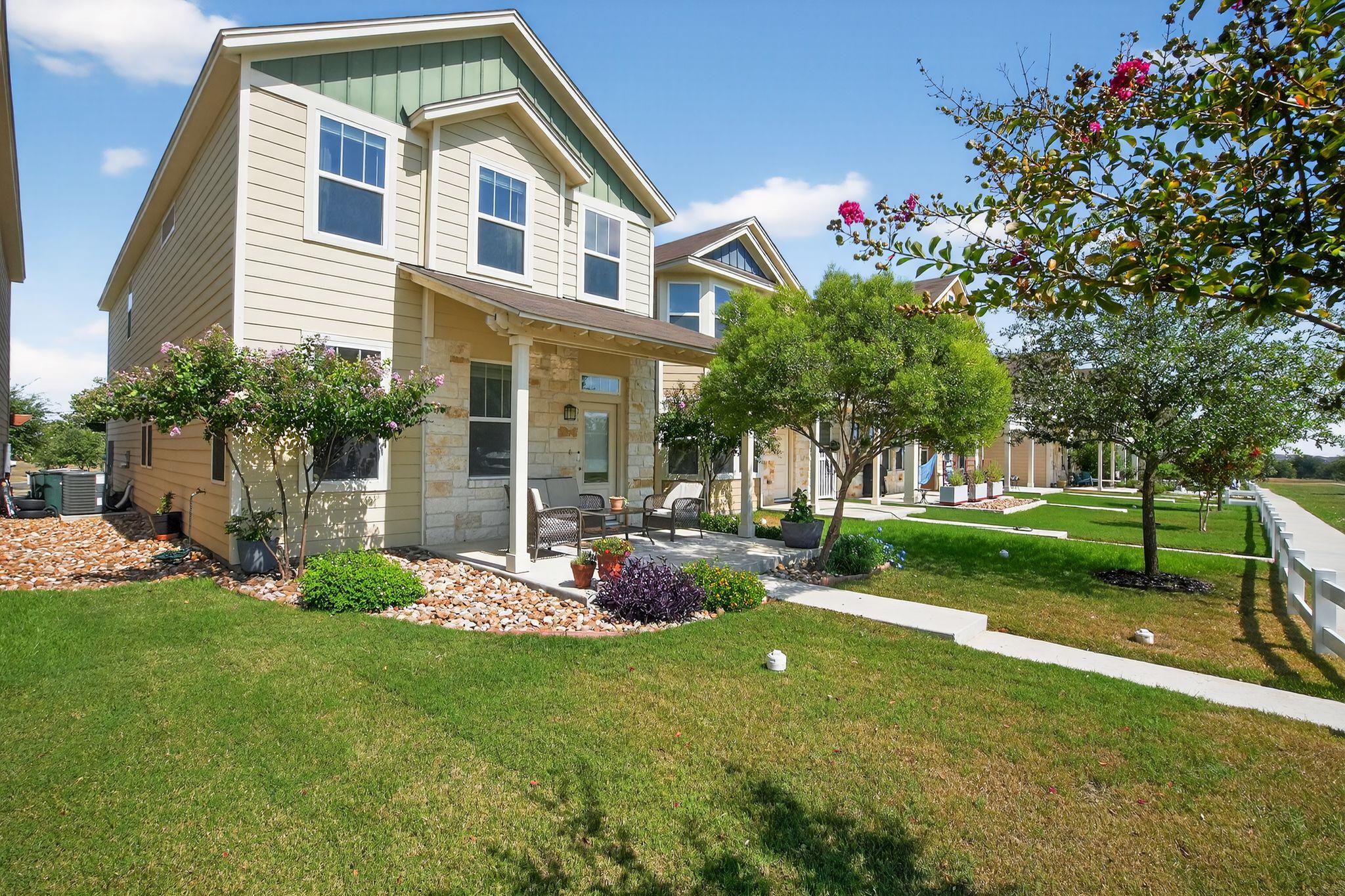 136 Martha Ln, Kyle, TX 78640