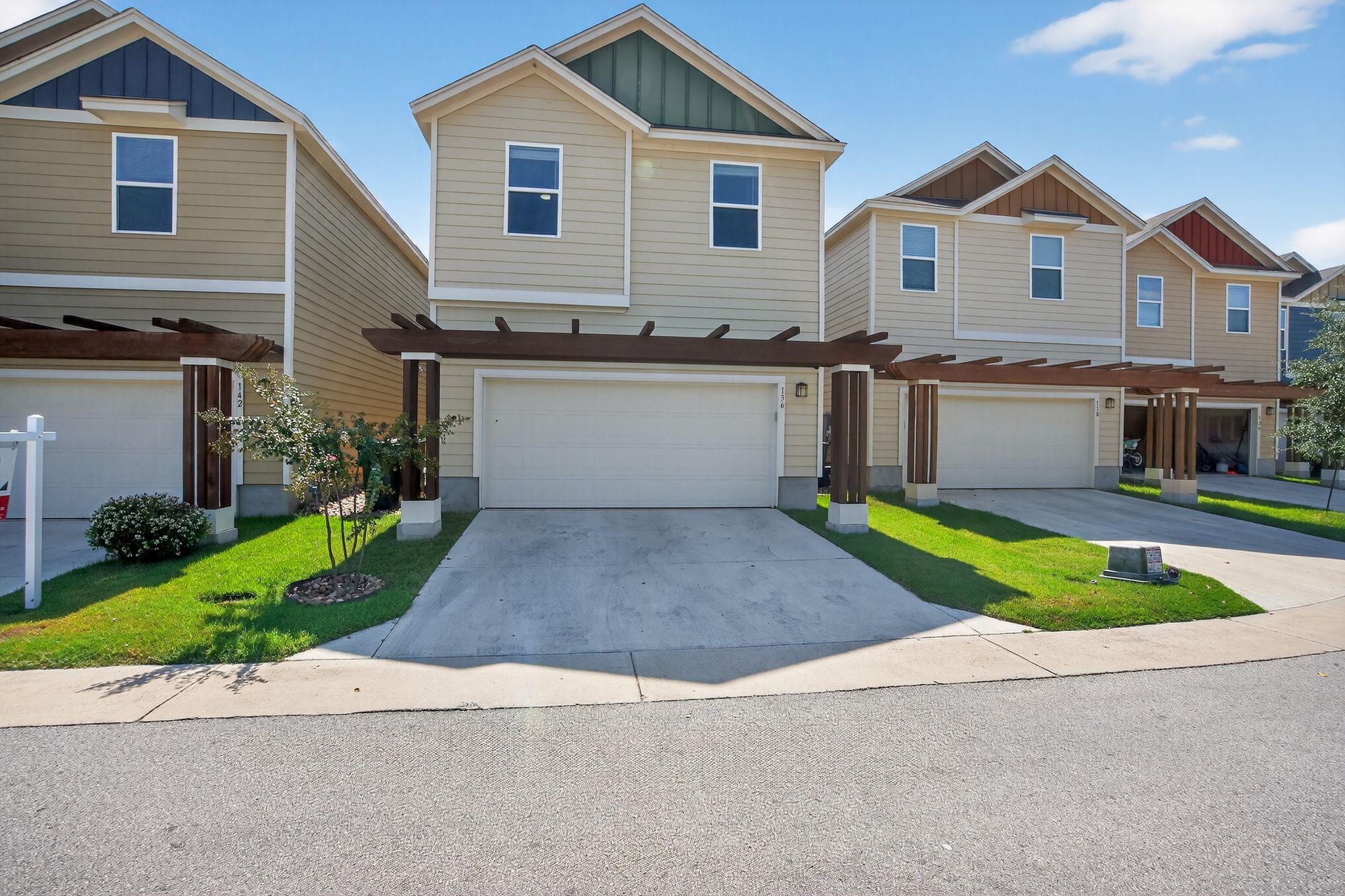 136 Martha Ln, Kyle, TX 78640