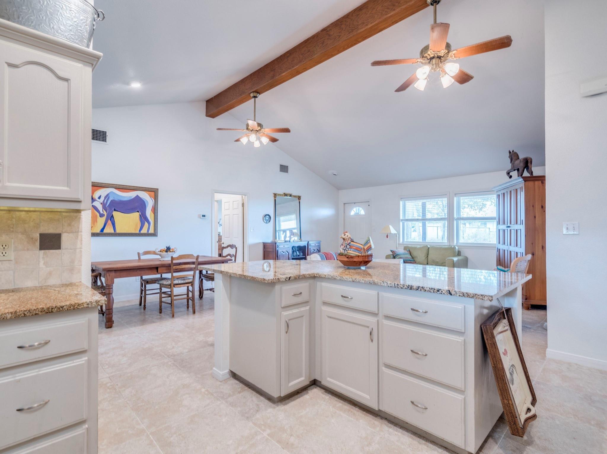 182 Lantana Ln, Maxwell, TX 78656