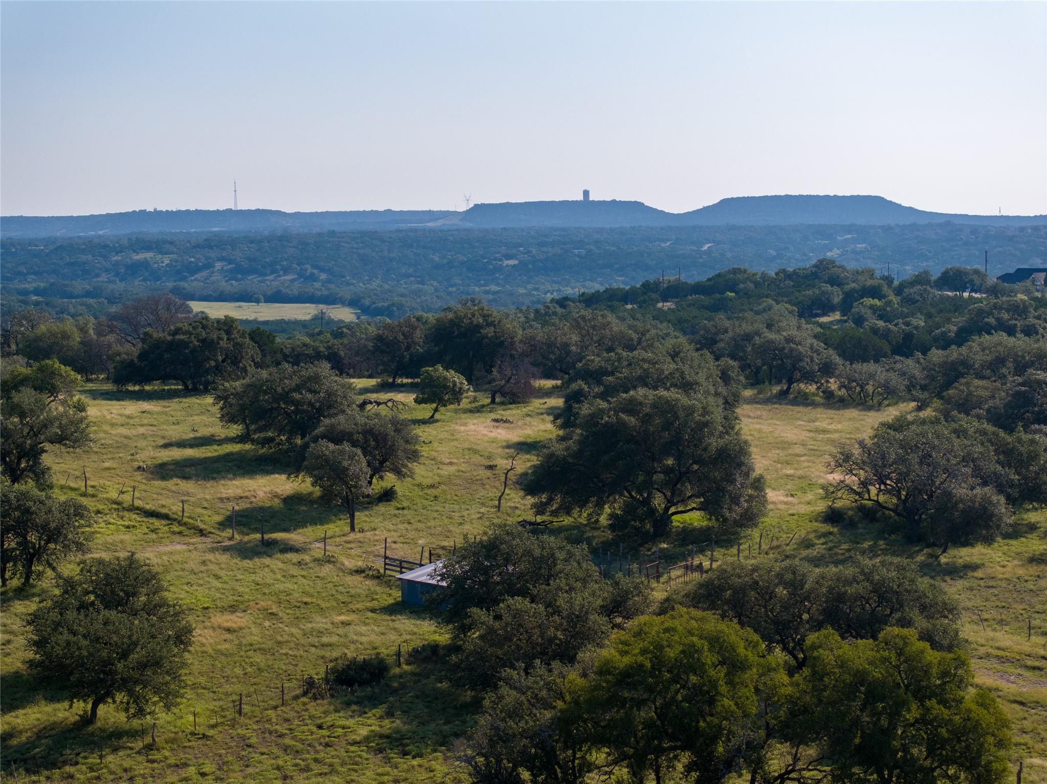 000 CR 121 Rd, Oakalla, TX 76549