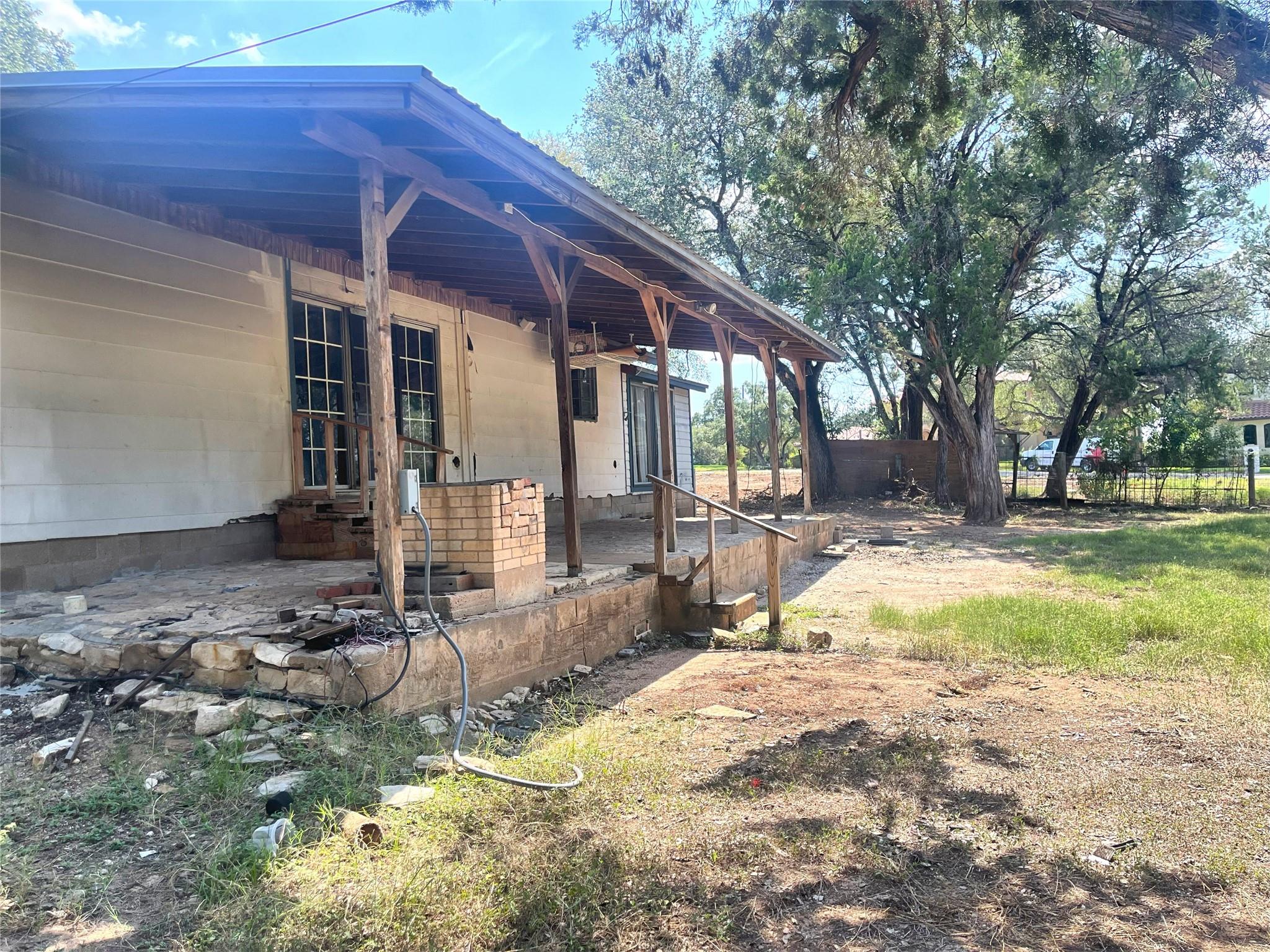 300 Stone Ridge Dr, Austin, TX 78734