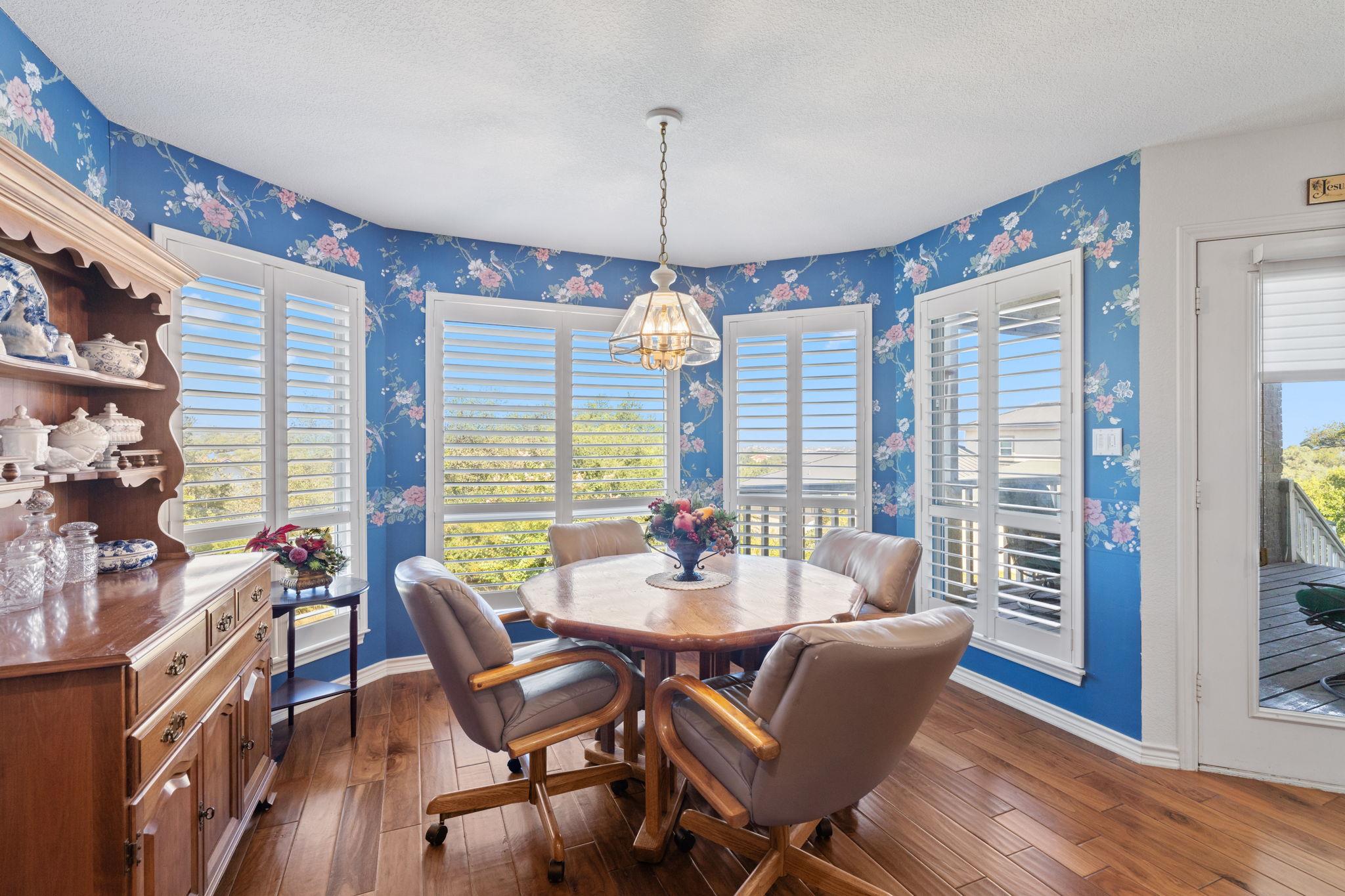 1310 Clayton Nolen Dr, Horseshoe Bay, TX 78657