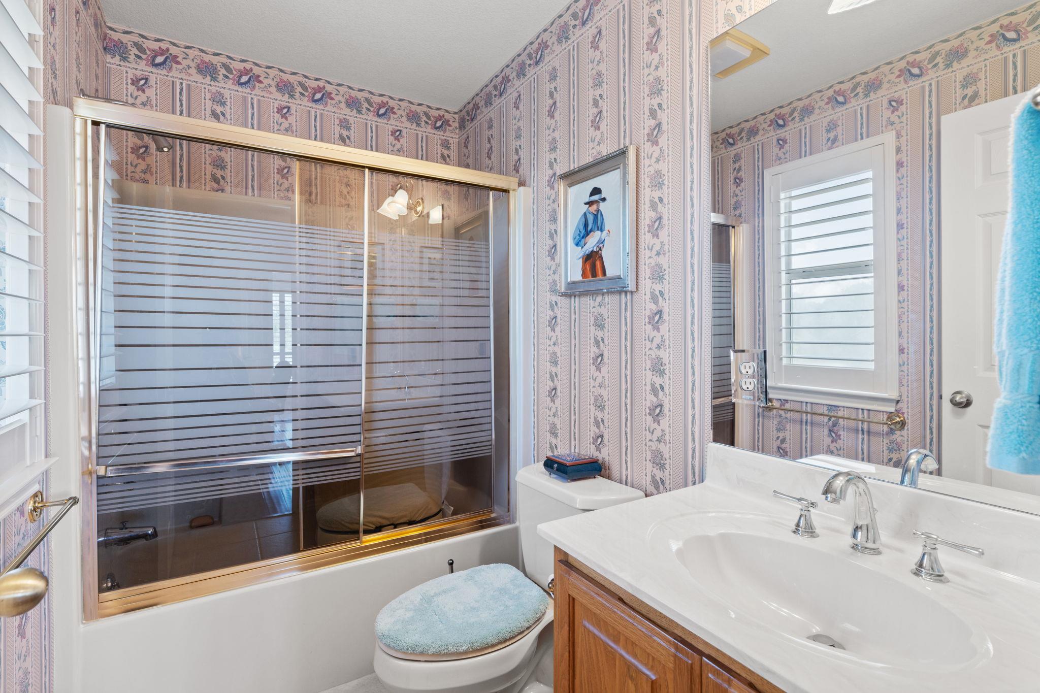 1310 Clayton Nolen Dr, Horseshoe Bay, TX 78657