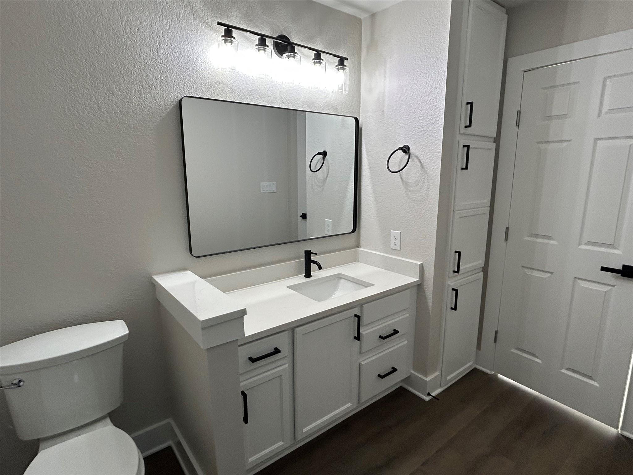 147 Shoreside Dr, Bastrop, TX 78602